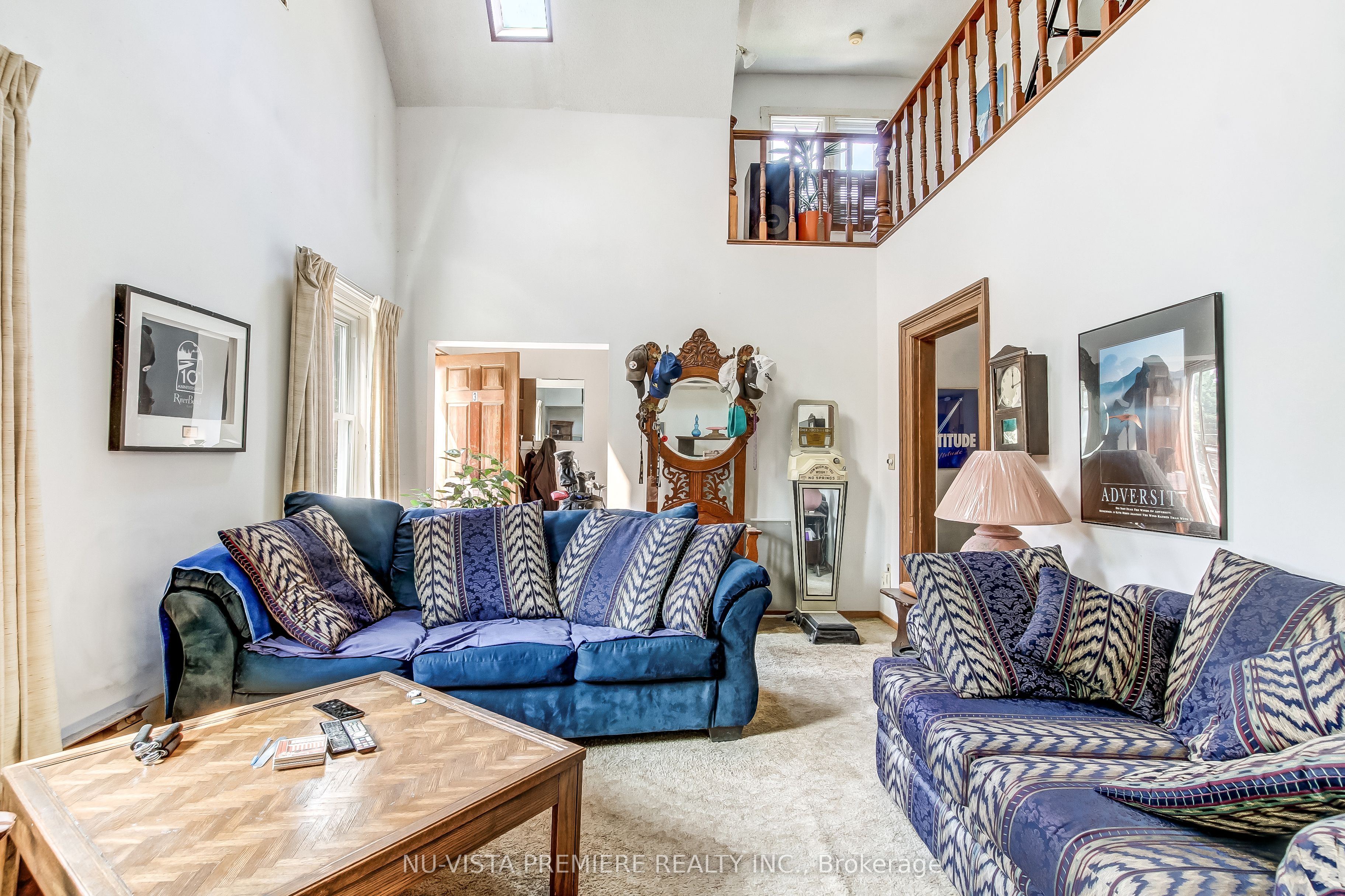 312 Piccadilly Street Property Photo 4