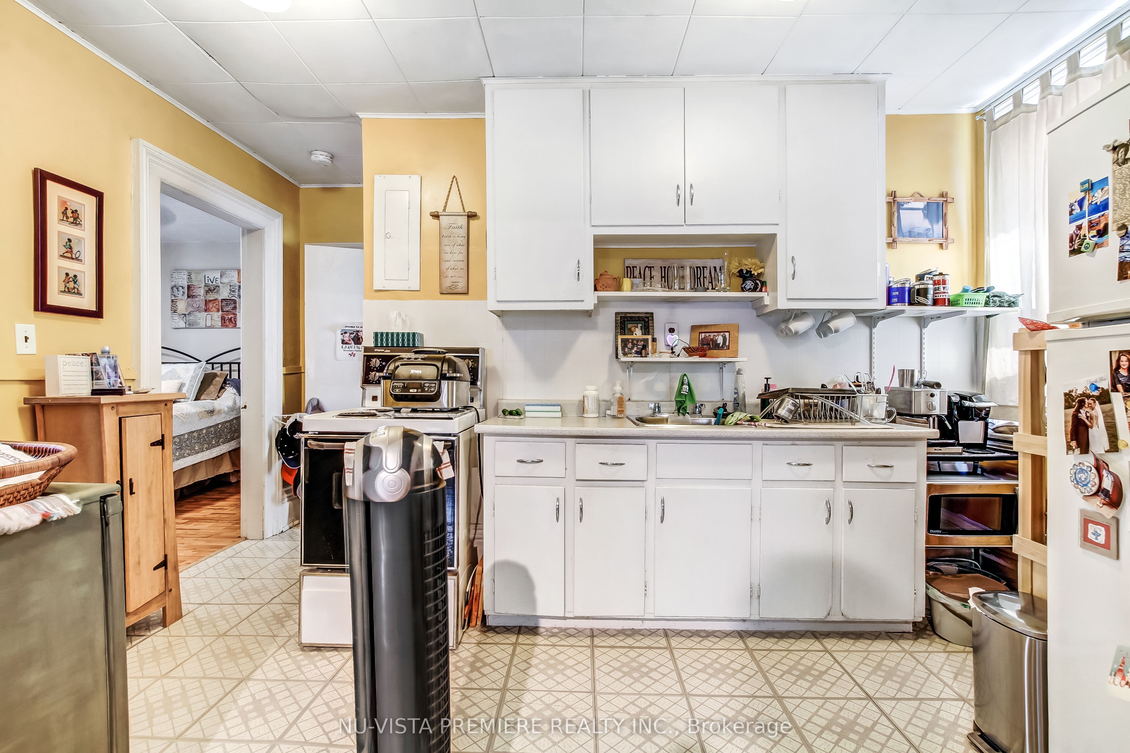 312 Piccadilly Street Property Photo 15