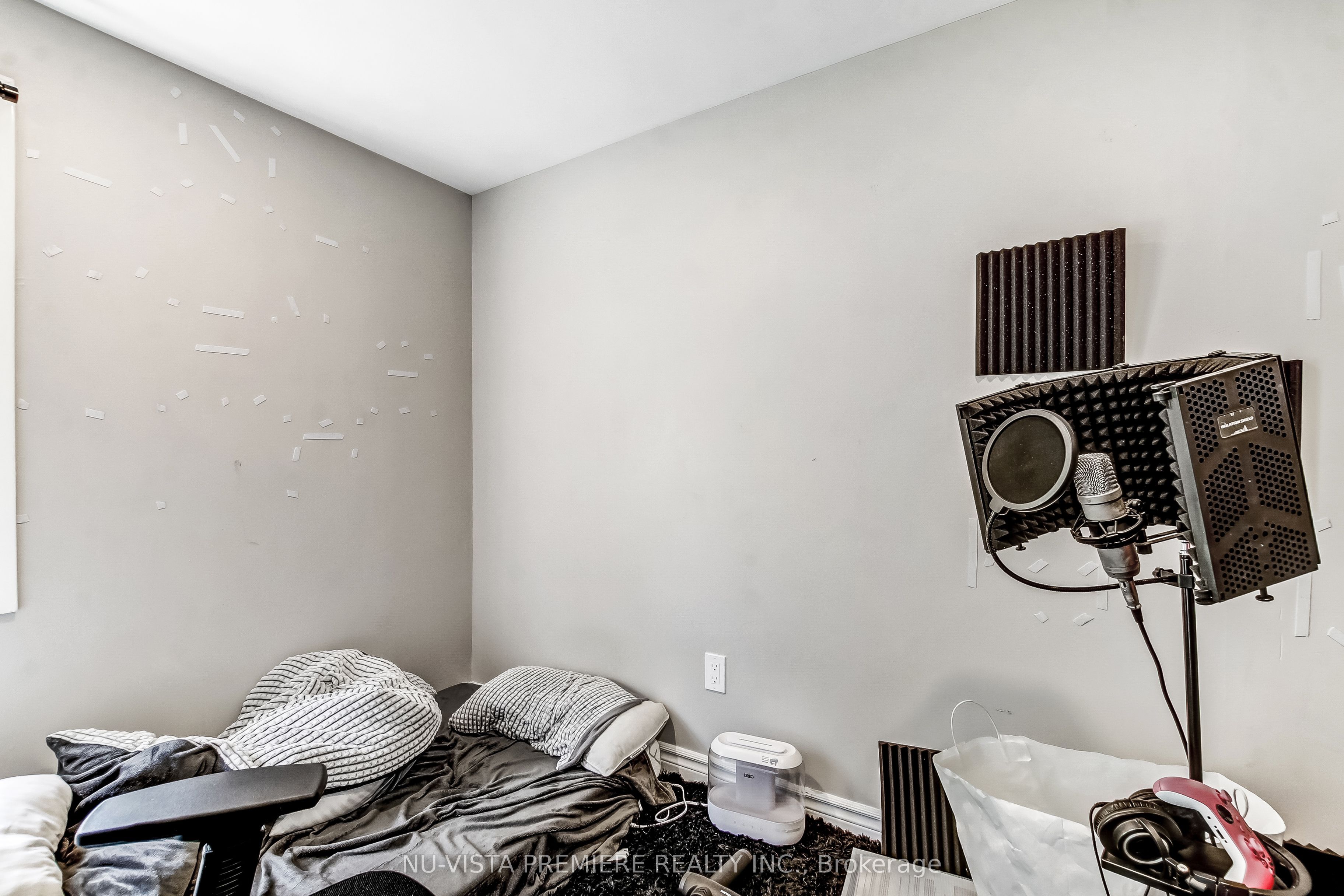 312 Piccadilly Street Property Photo 22