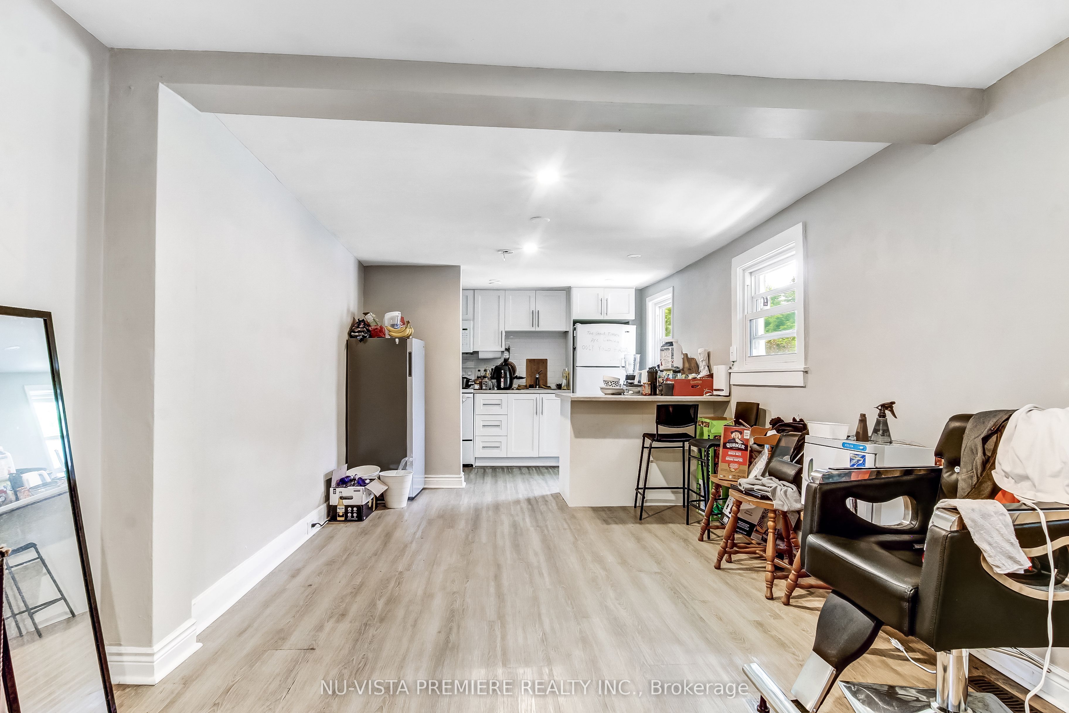 312 Piccadilly Street Property Photo 24