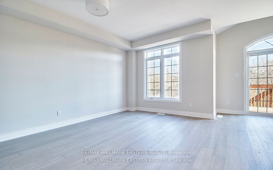 37 Coldbrook Drive Property Photo 13