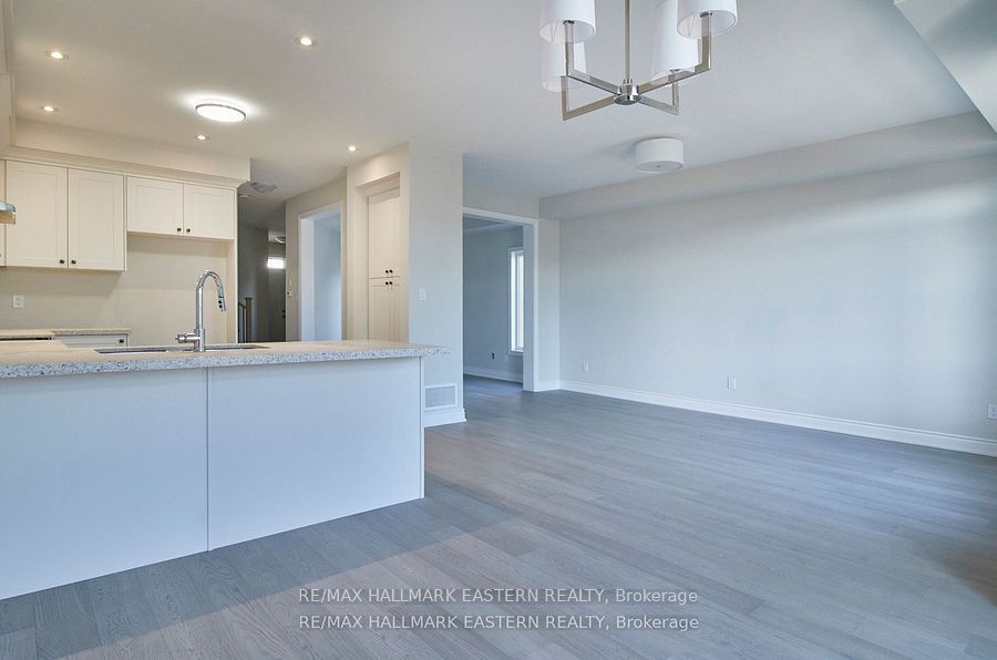 37 Coldbrook Drive Property Photo 15