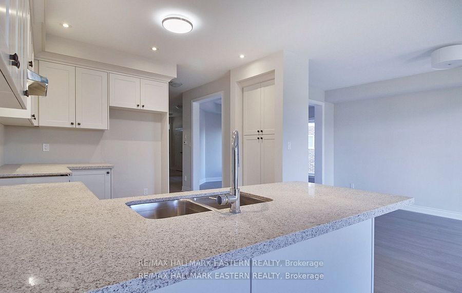 37 Coldbrook Drive Property Photo 18