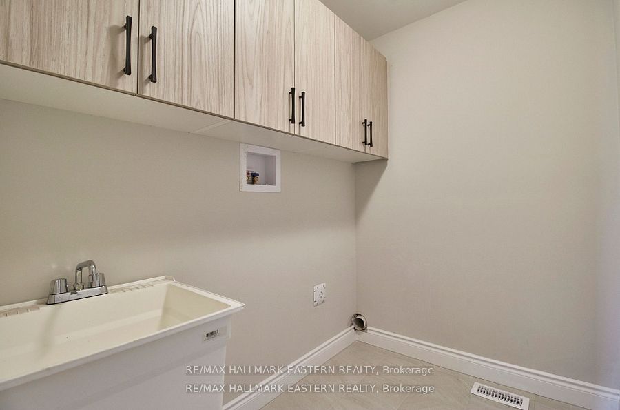 37 Coldbrook Drive Property Photo 20