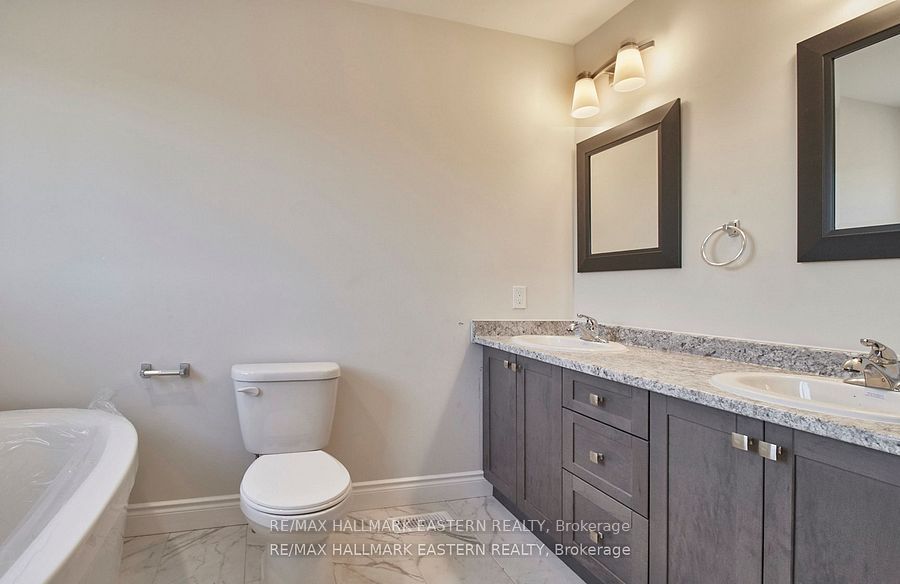 37 Coldbrook Drive Property Photo 26