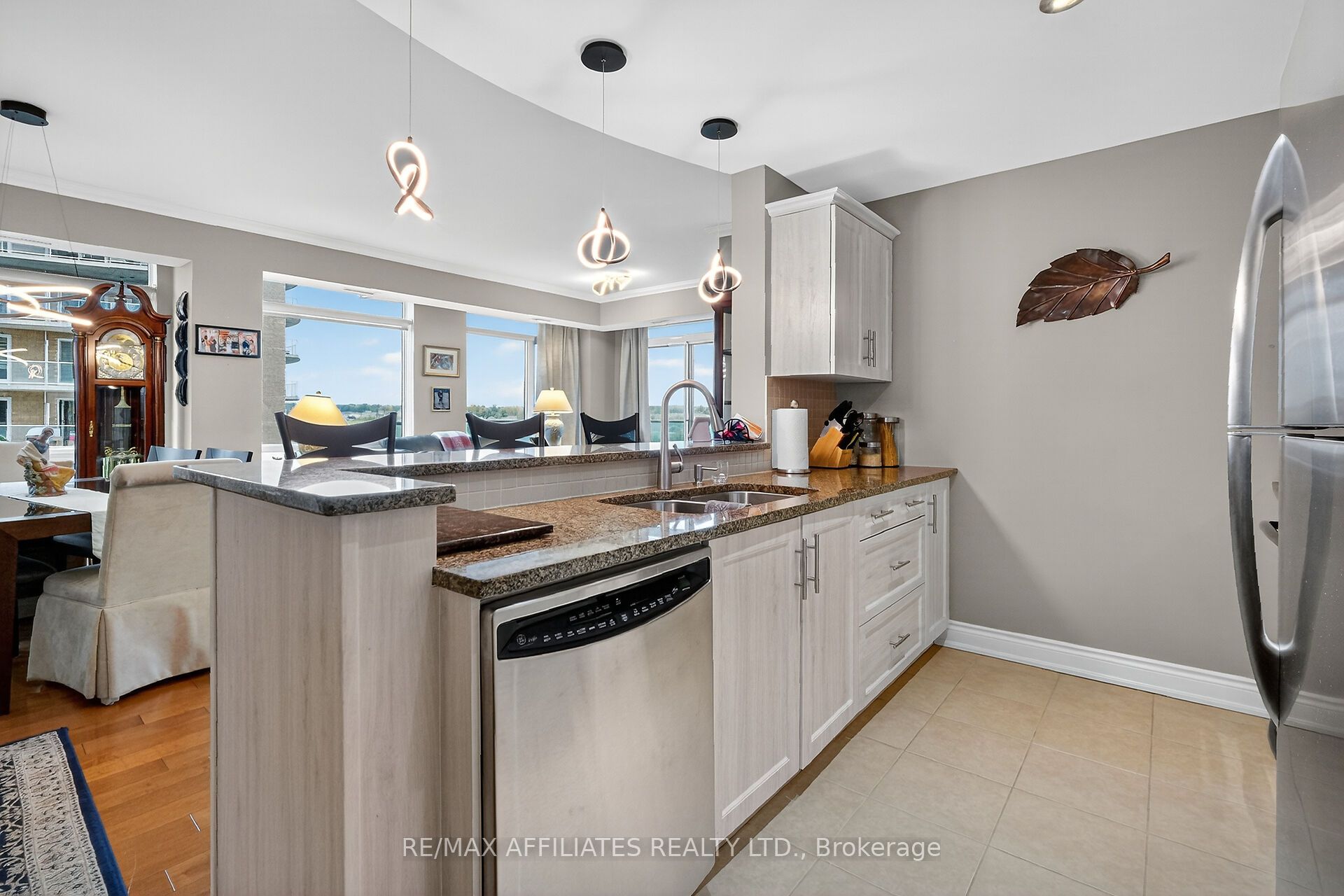 100 Inlet Private 905 Property Photo 16