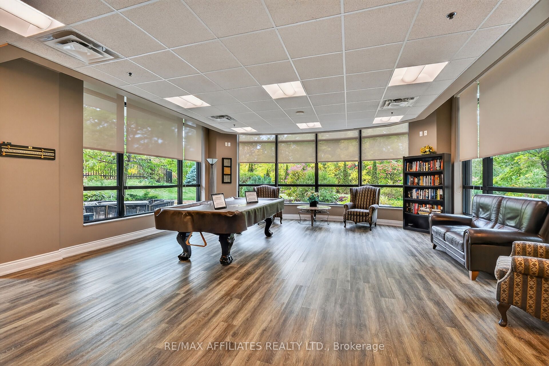 100 Inlet Private 905 Property Photo 32