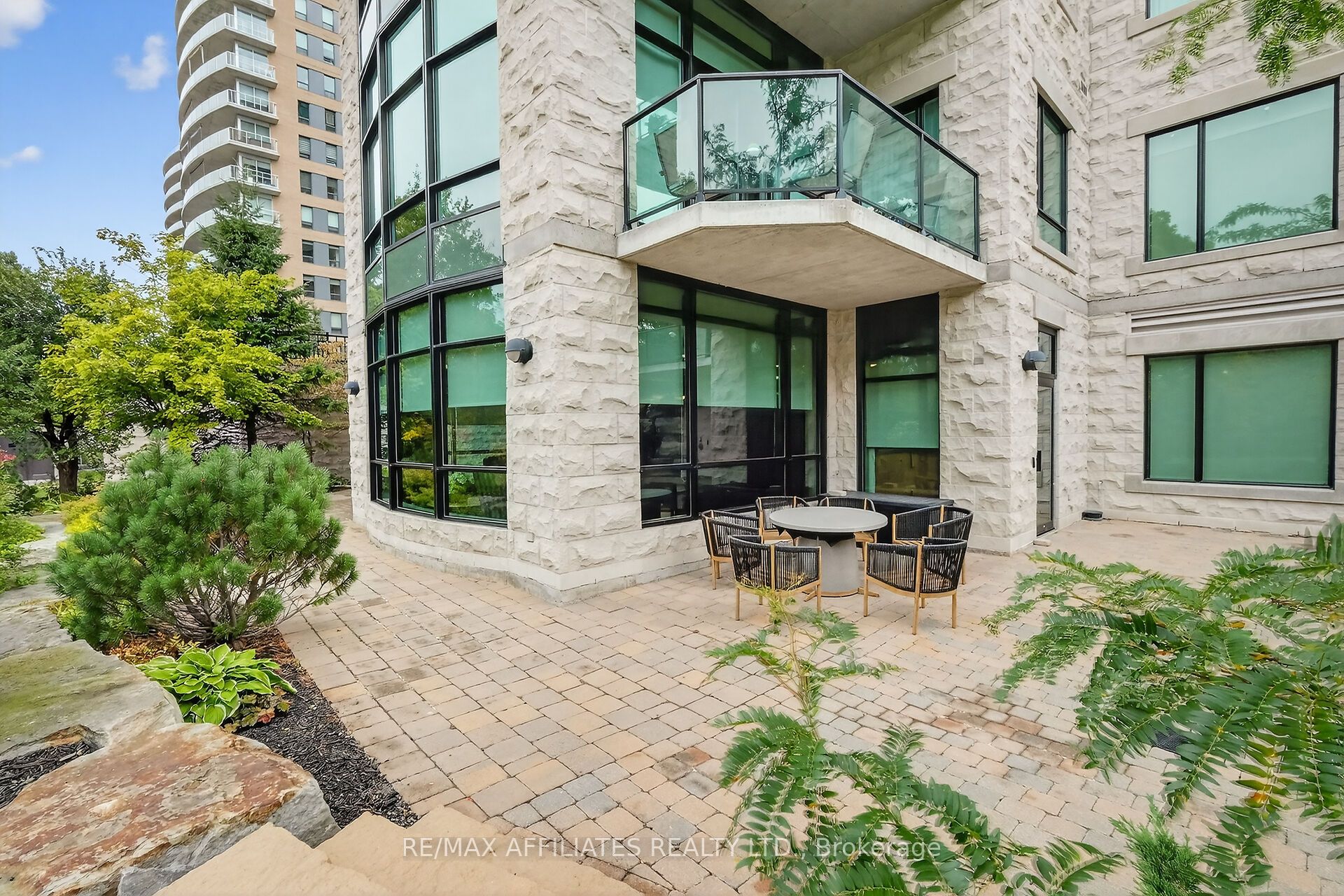 100 Inlet Private 905 Property Photo 37