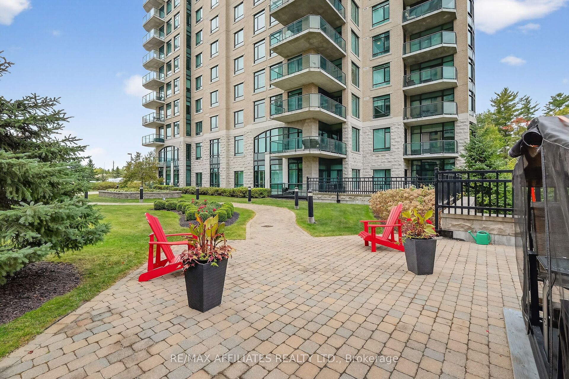 100 Inlet Private 905 Property Photo 39