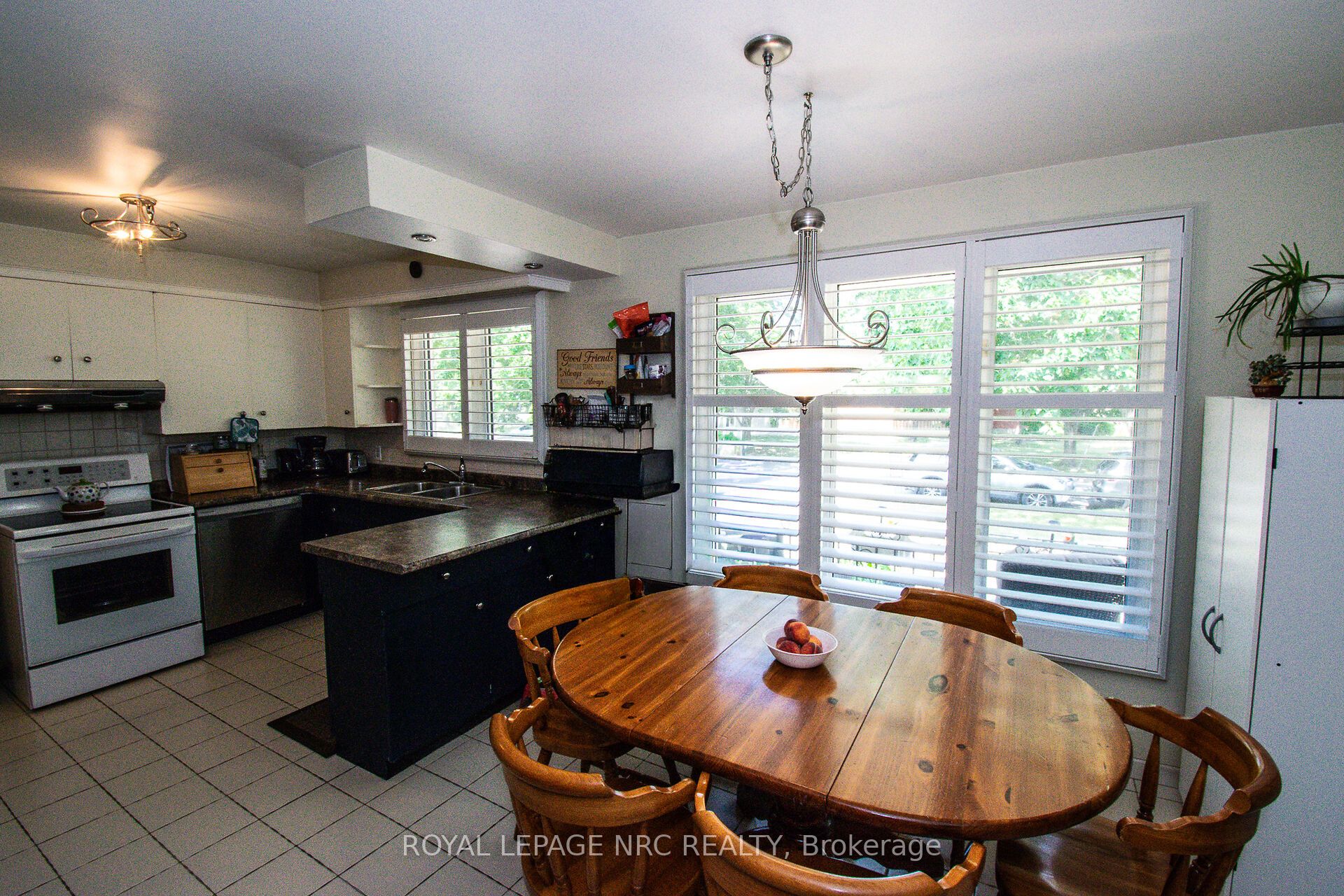 73 Lockview Crescent Property Photo 10