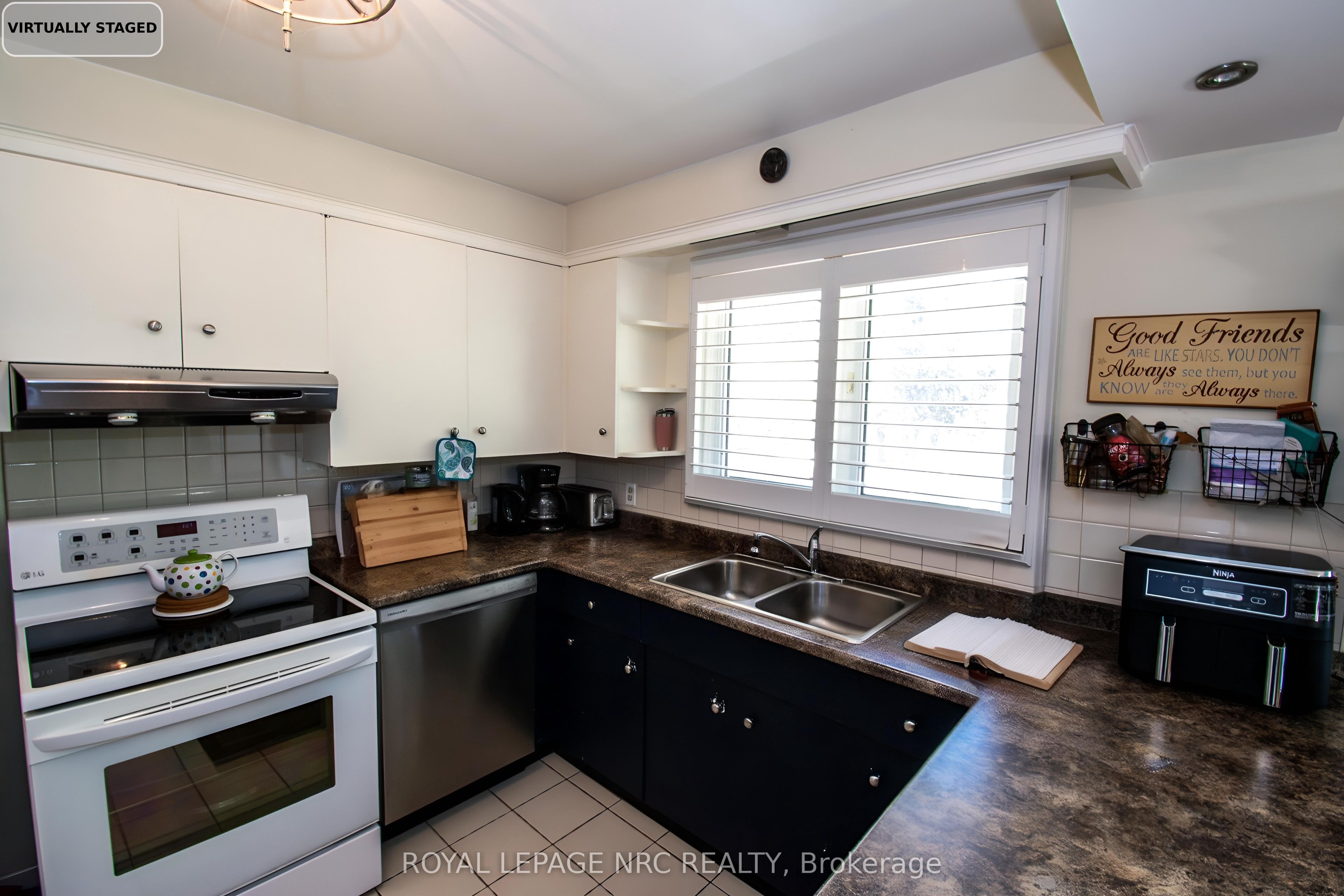 73 Lockview Crescent Property Photo 12