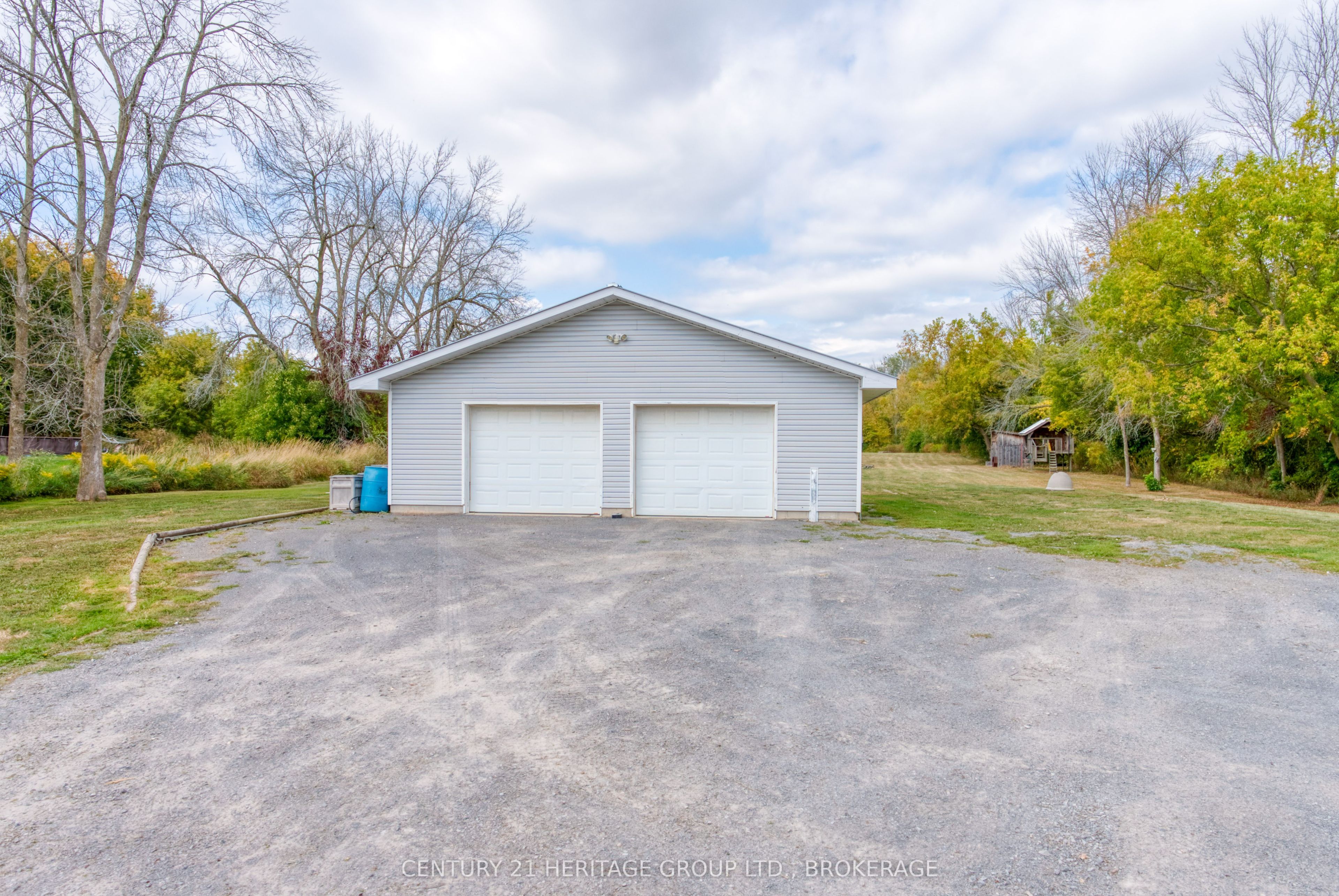 6913 County 2 Road Property Photo 30