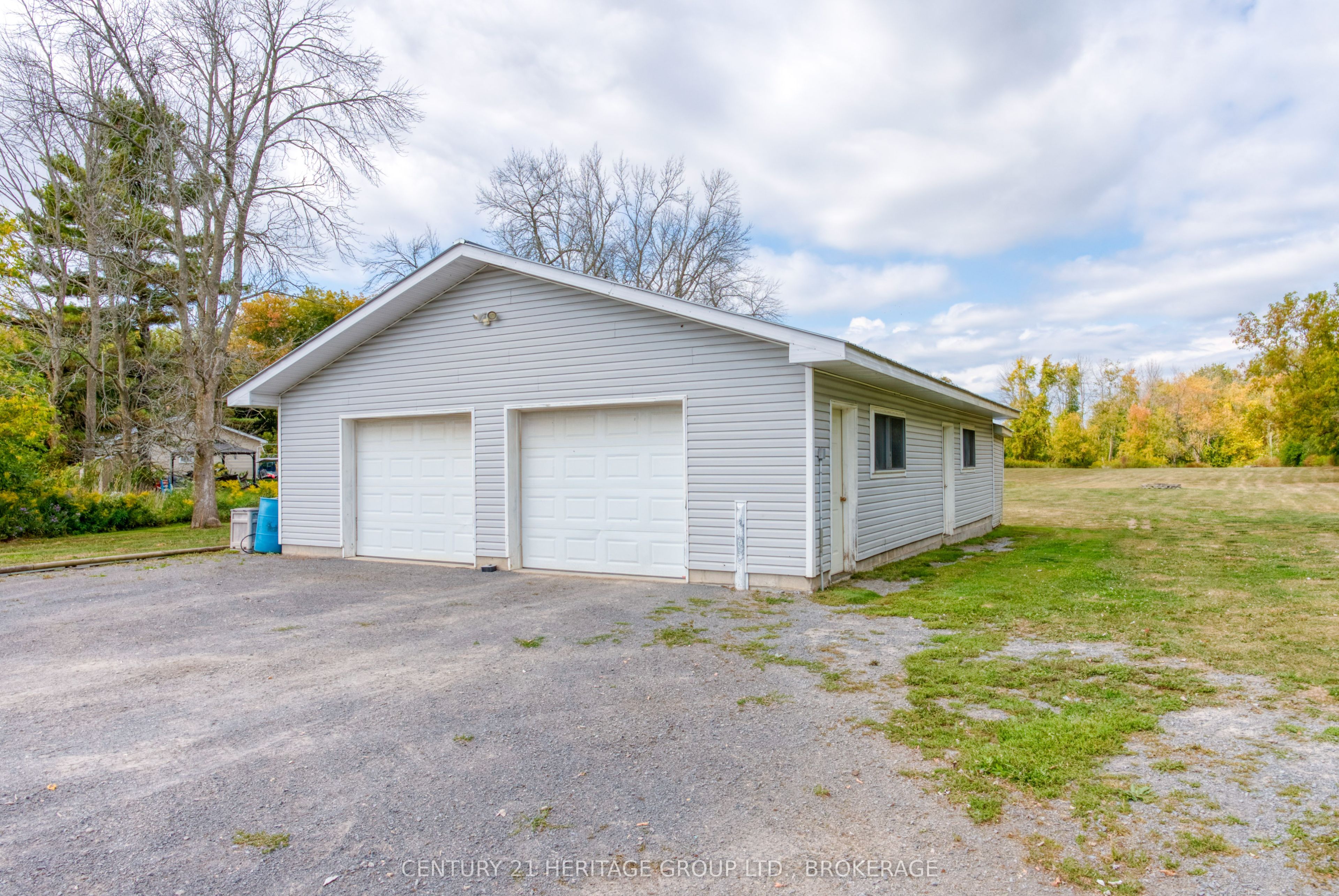 6913 County 2 Road Property Photo 31