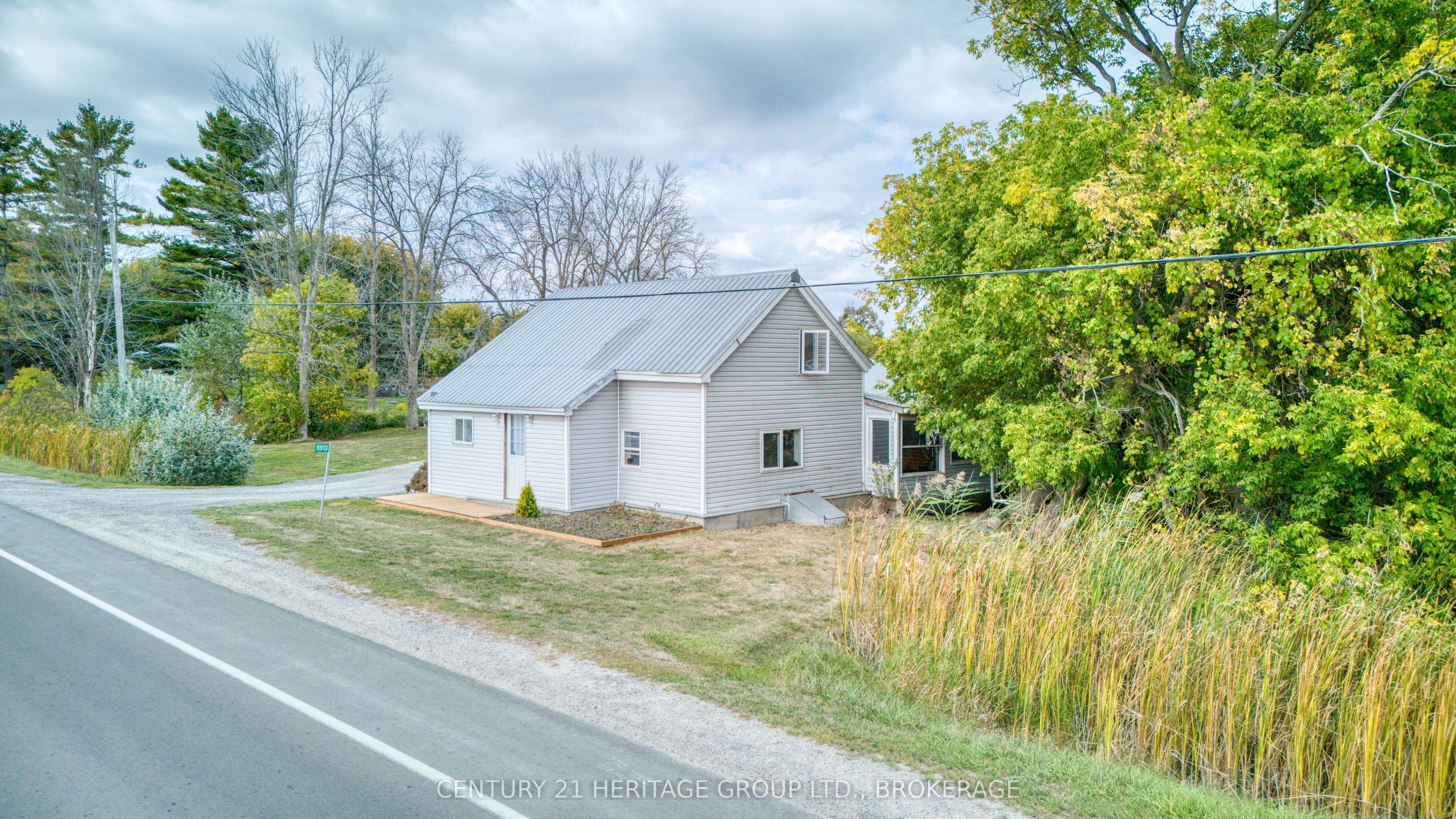 6913 County 2 Road Property Photo 43
