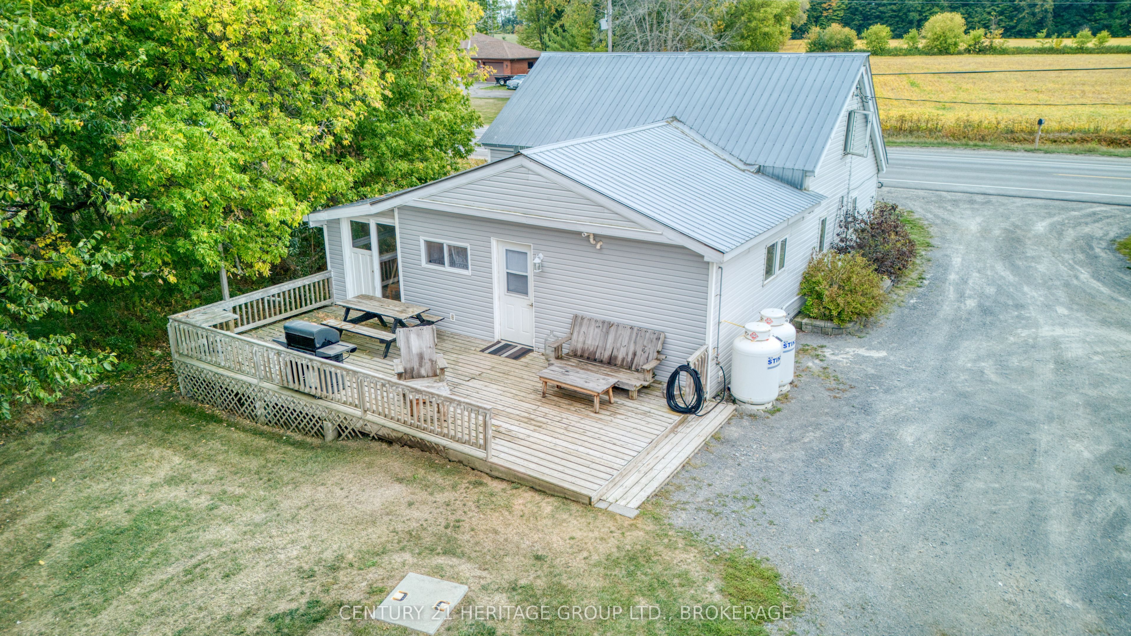 6913 County 2 Road Property Photo 46