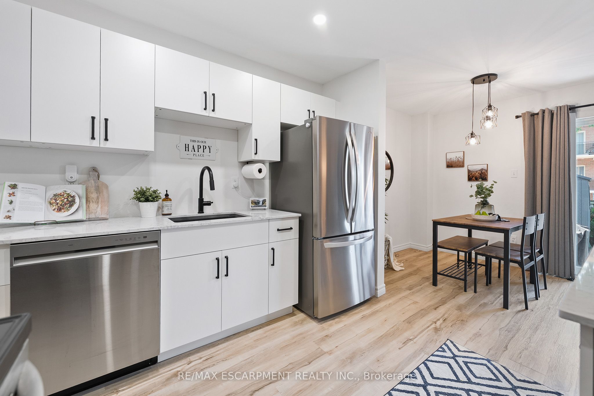 17 Old Pine Trail 150 Property Photo 10