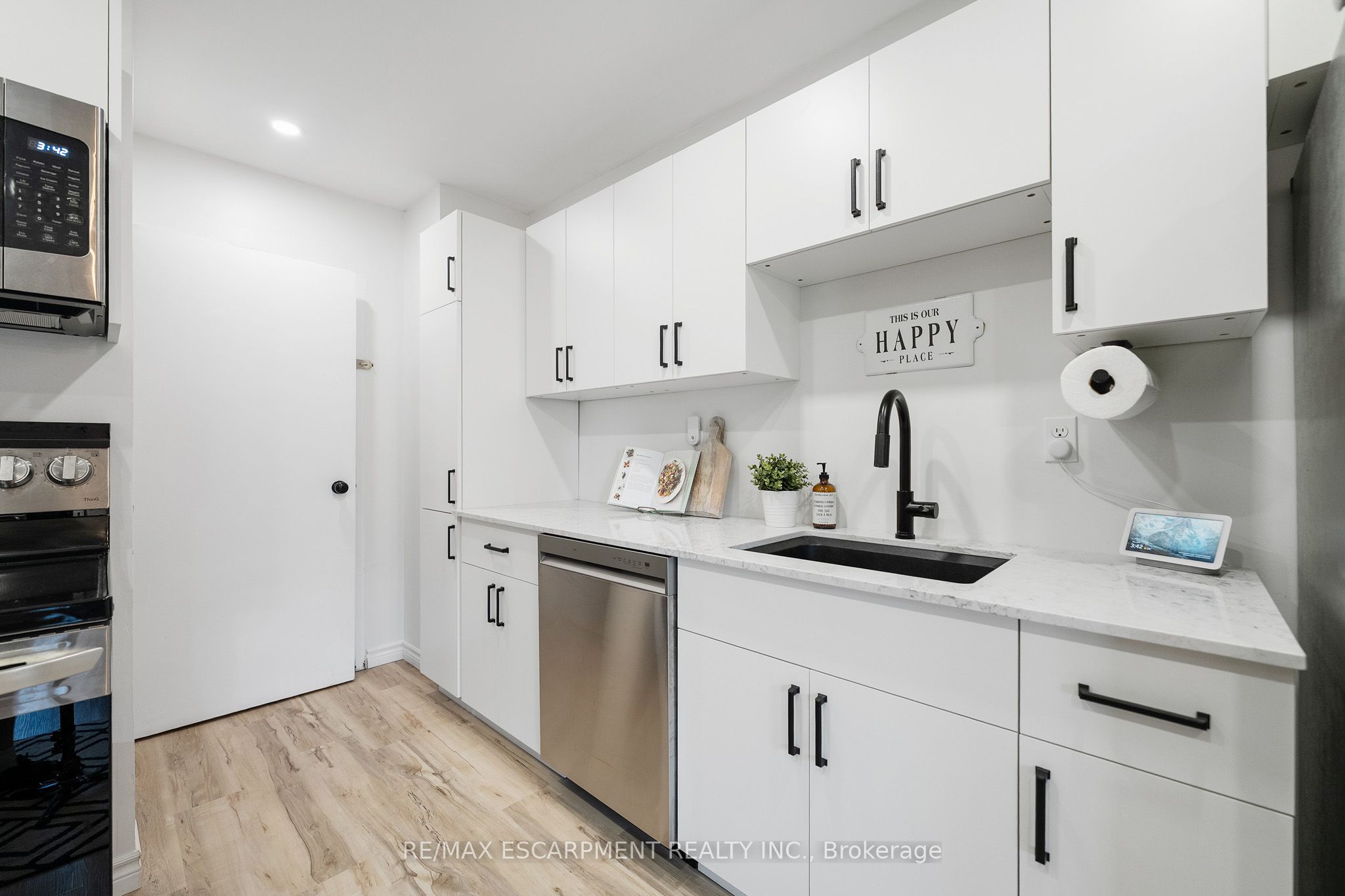 17 Old Pine Trail 150 Property Photo 15