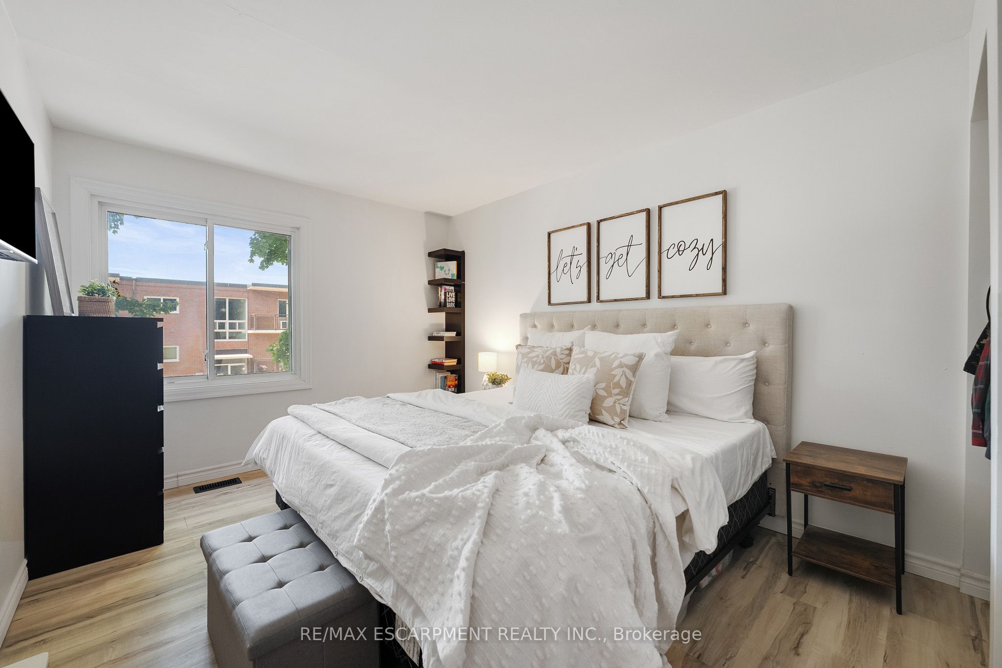 17 Old Pine Trail 150 Property Photo 25