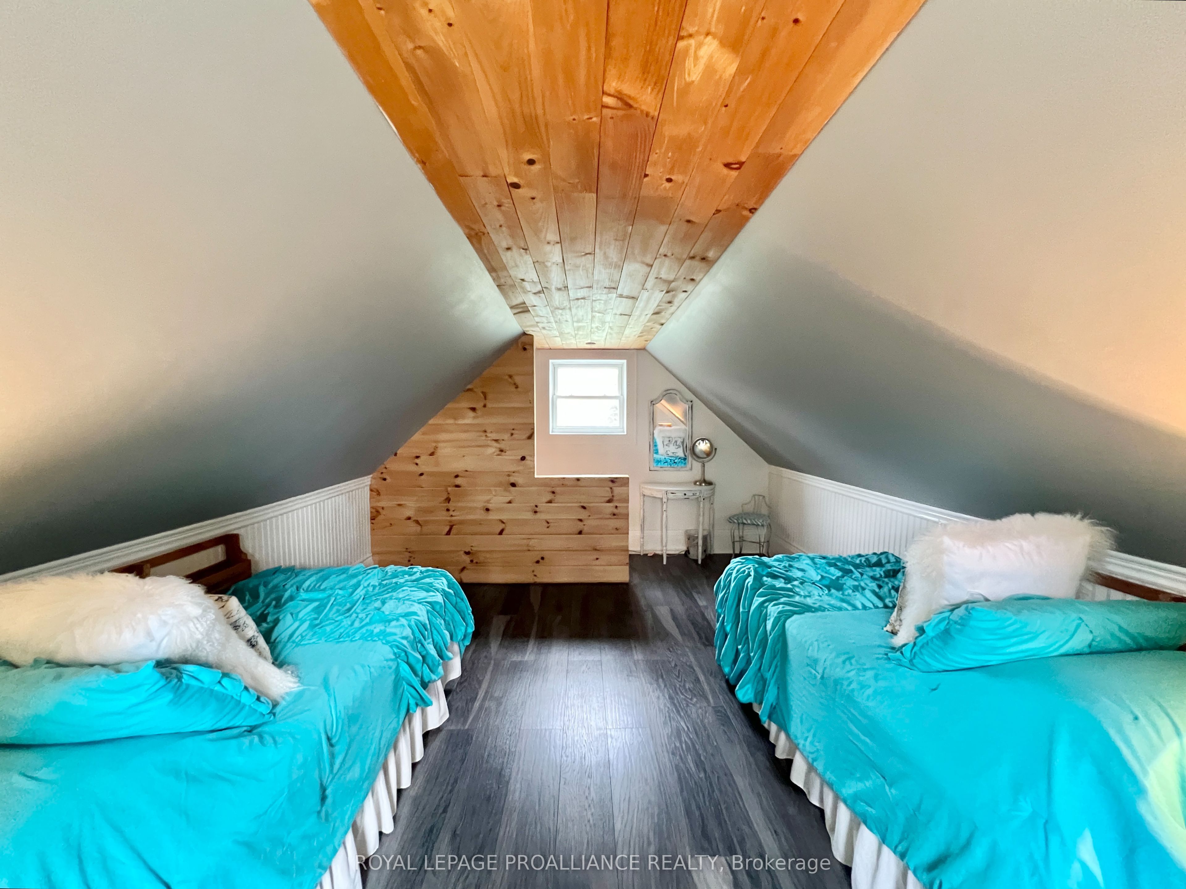 310 Old Madoc Road Property Photo 9