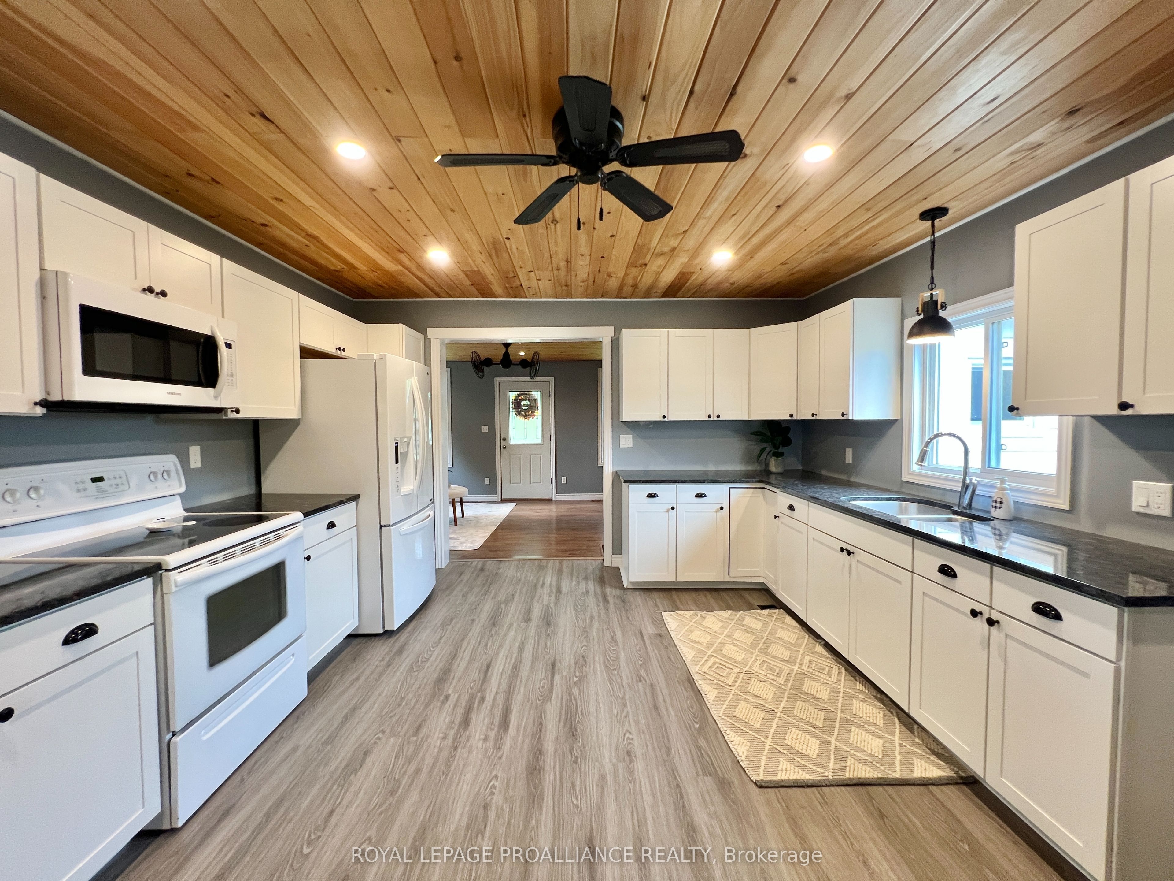 310 Old Madoc Road Property Photo 10