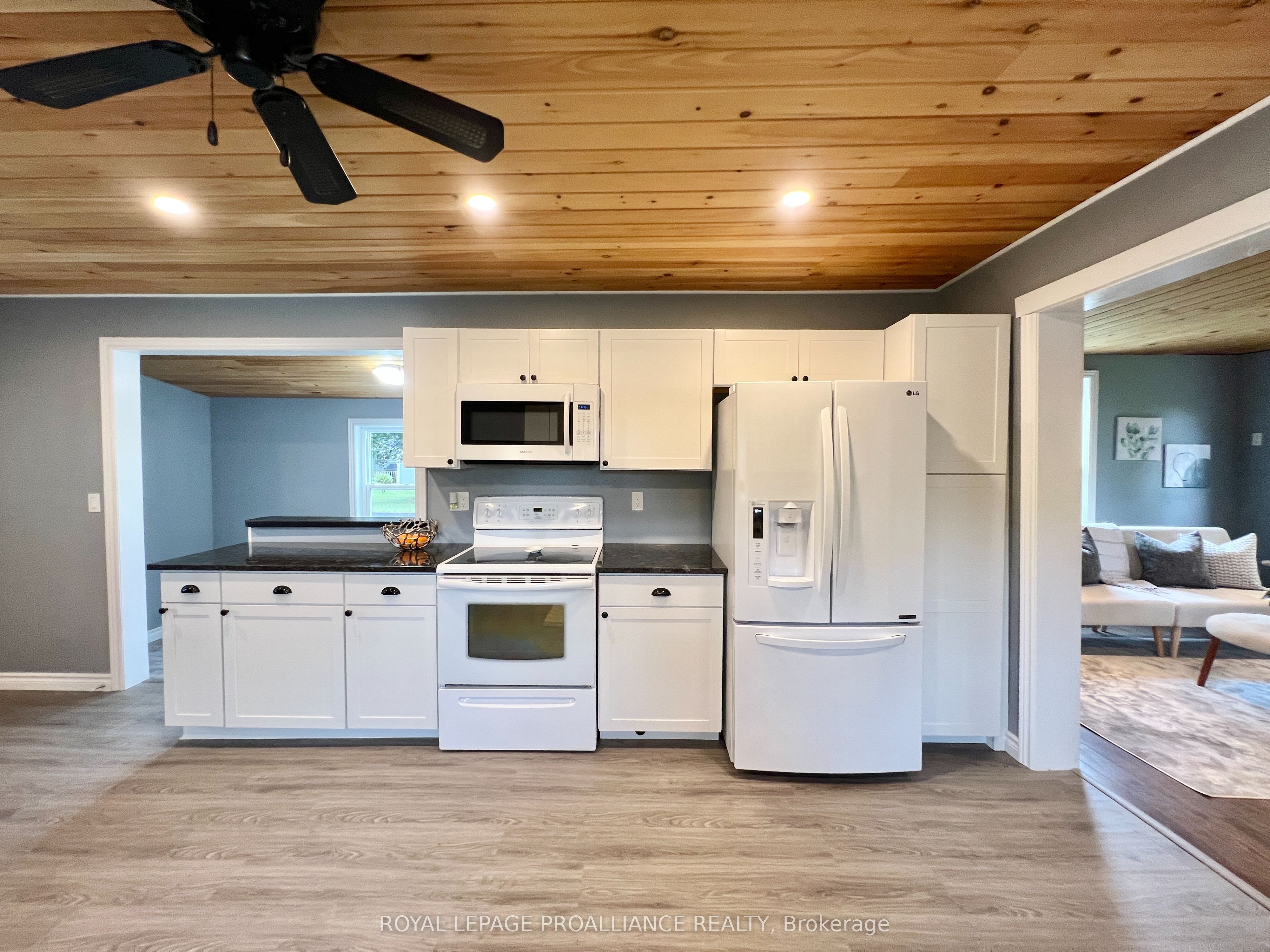 310 Old Madoc Road Property Photo 11