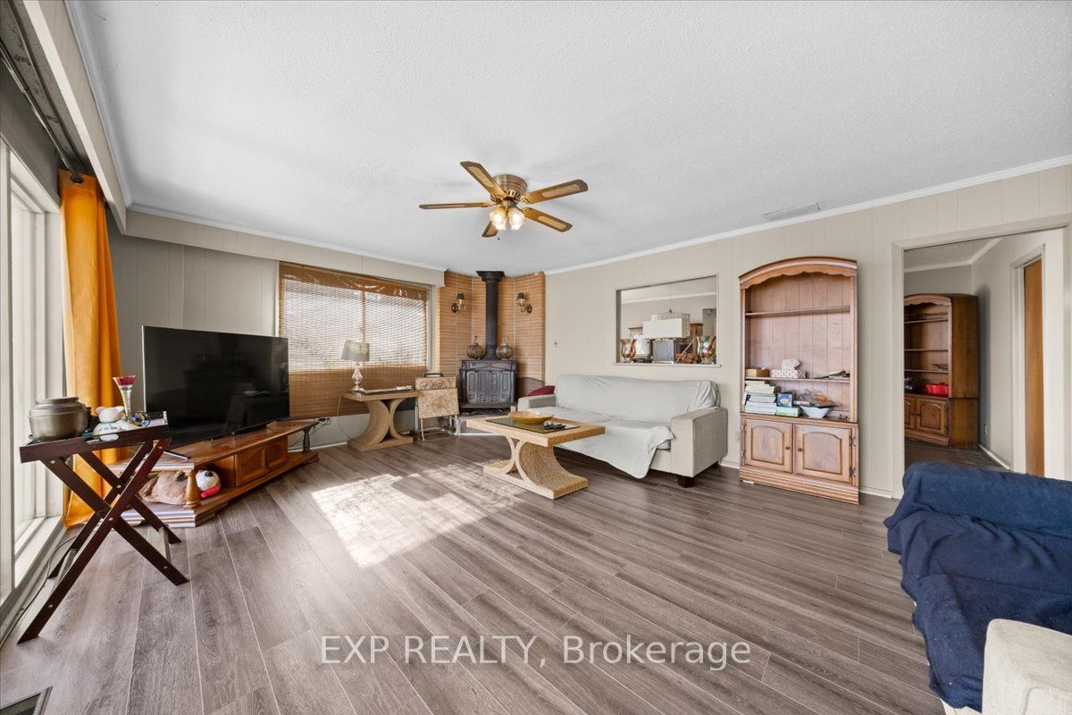 488 Bayview Drive Property Photo 32