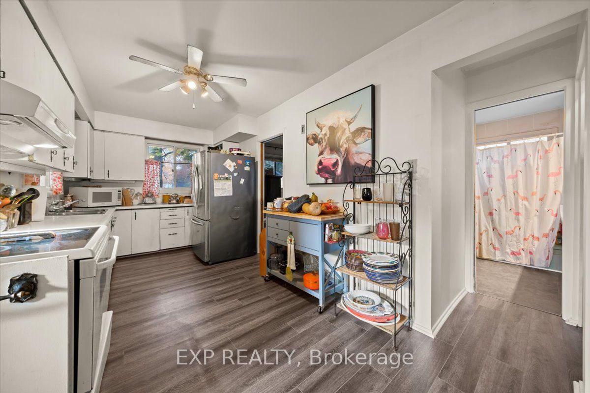 488 Bayview Drive Property Photo 39