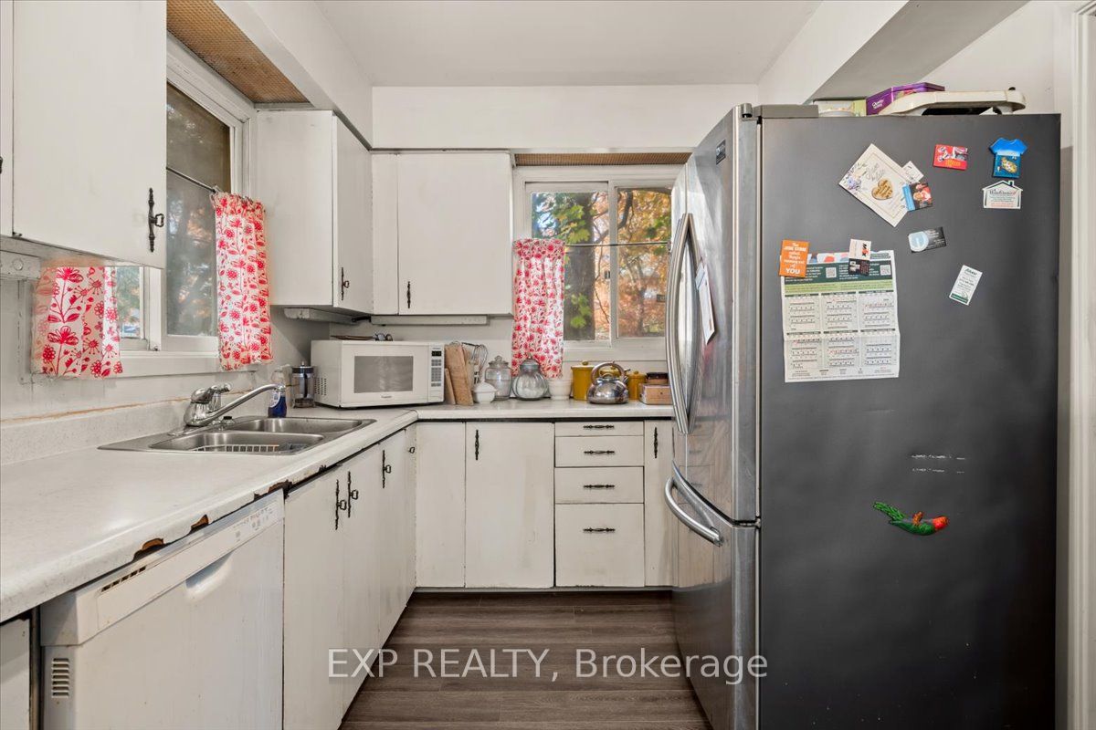 488 Bayview Drive Property Photo 41