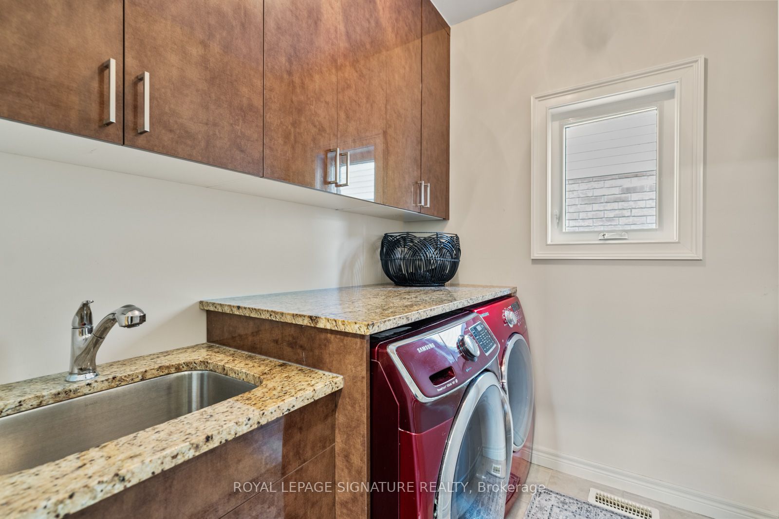 704 Robert Ferrie Drive Property Photo 19