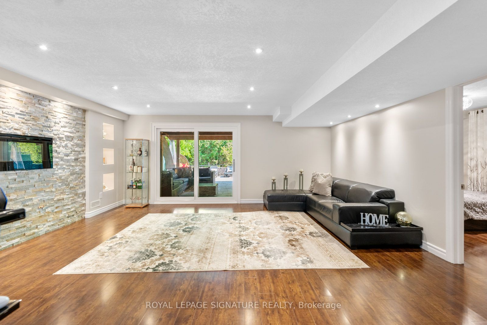 704 Robert Ferrie Drive Property Photo 31