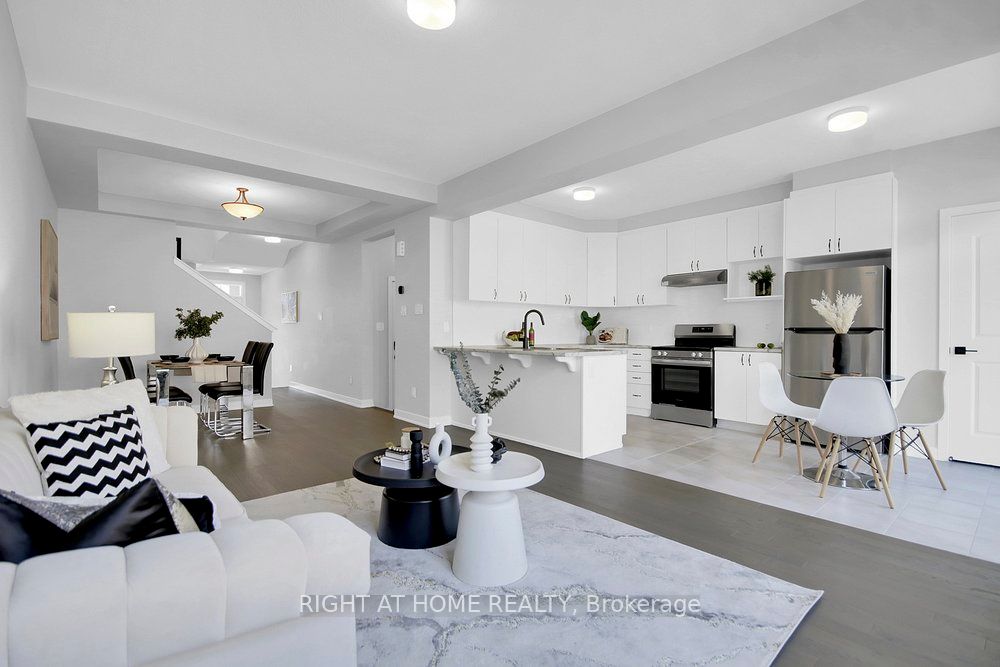 738 Quilter Row Property Photo 1