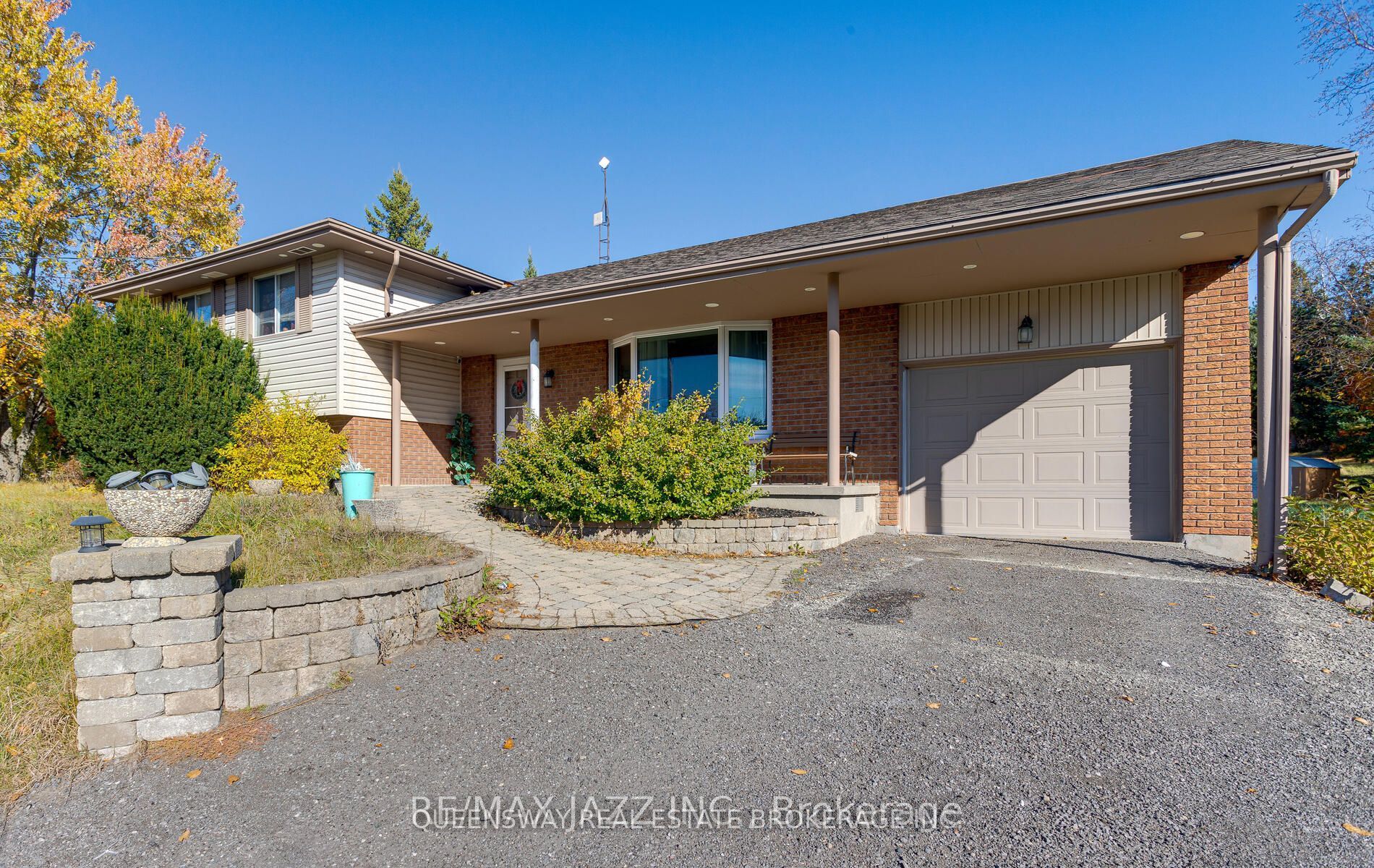 54 Roslin Road Property Photo 1