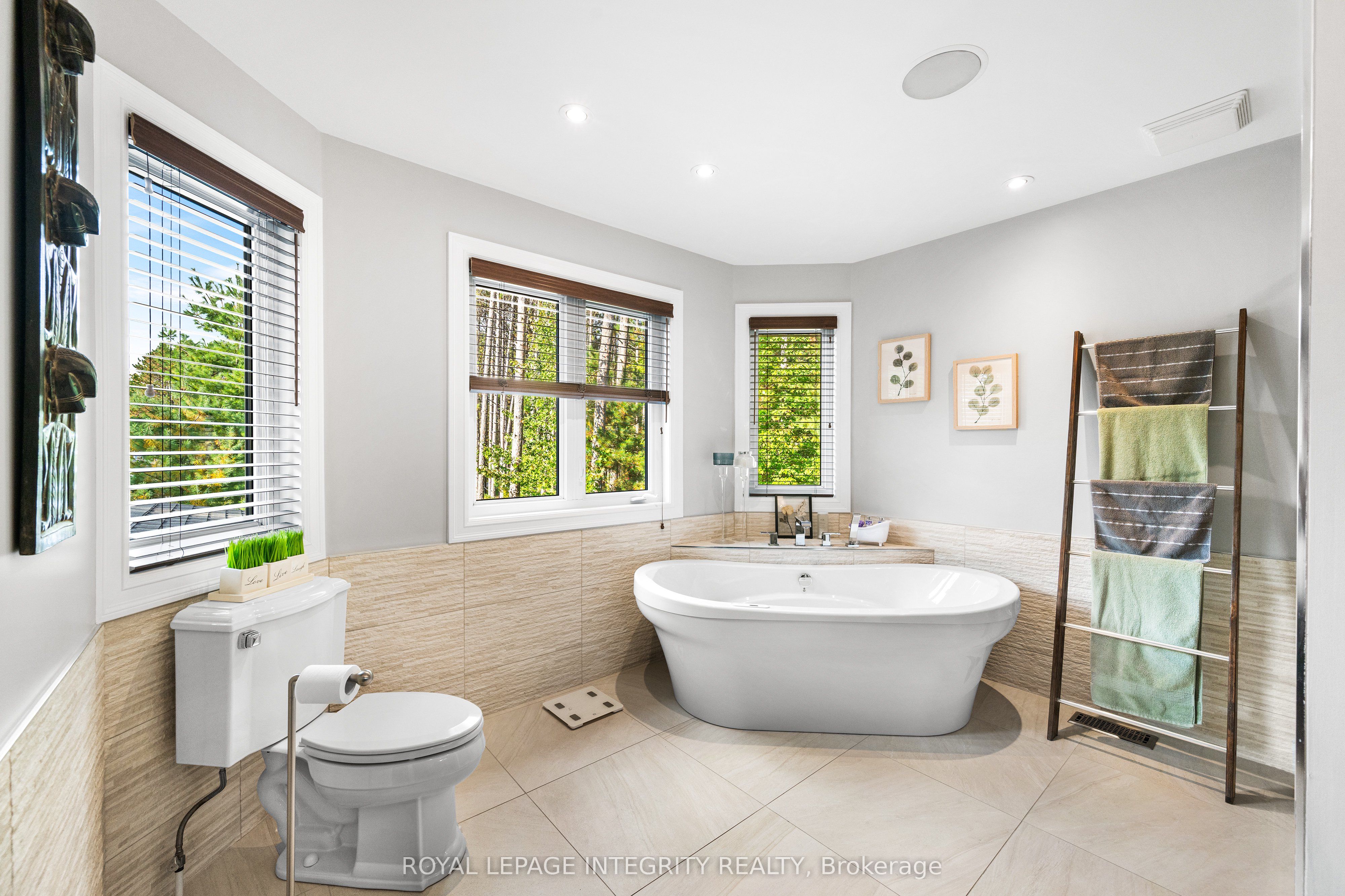 25 Marie-eve Street E Property Photo 24