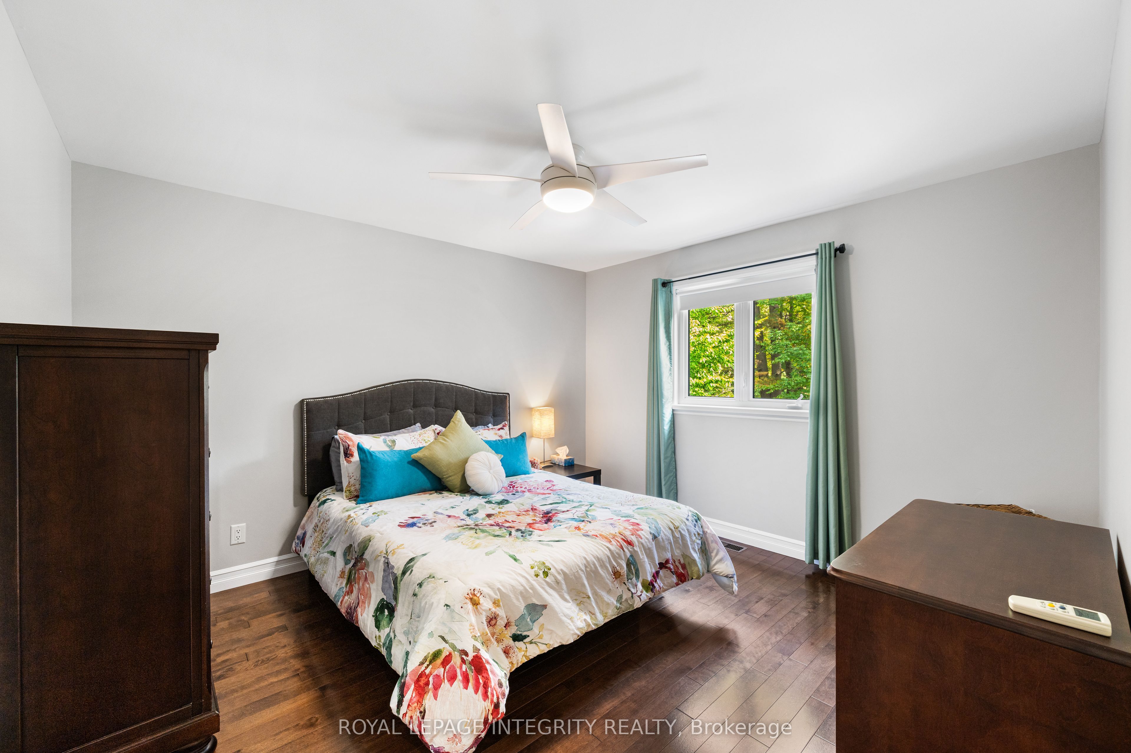 25 Marie-eve Street E Property Photo 27