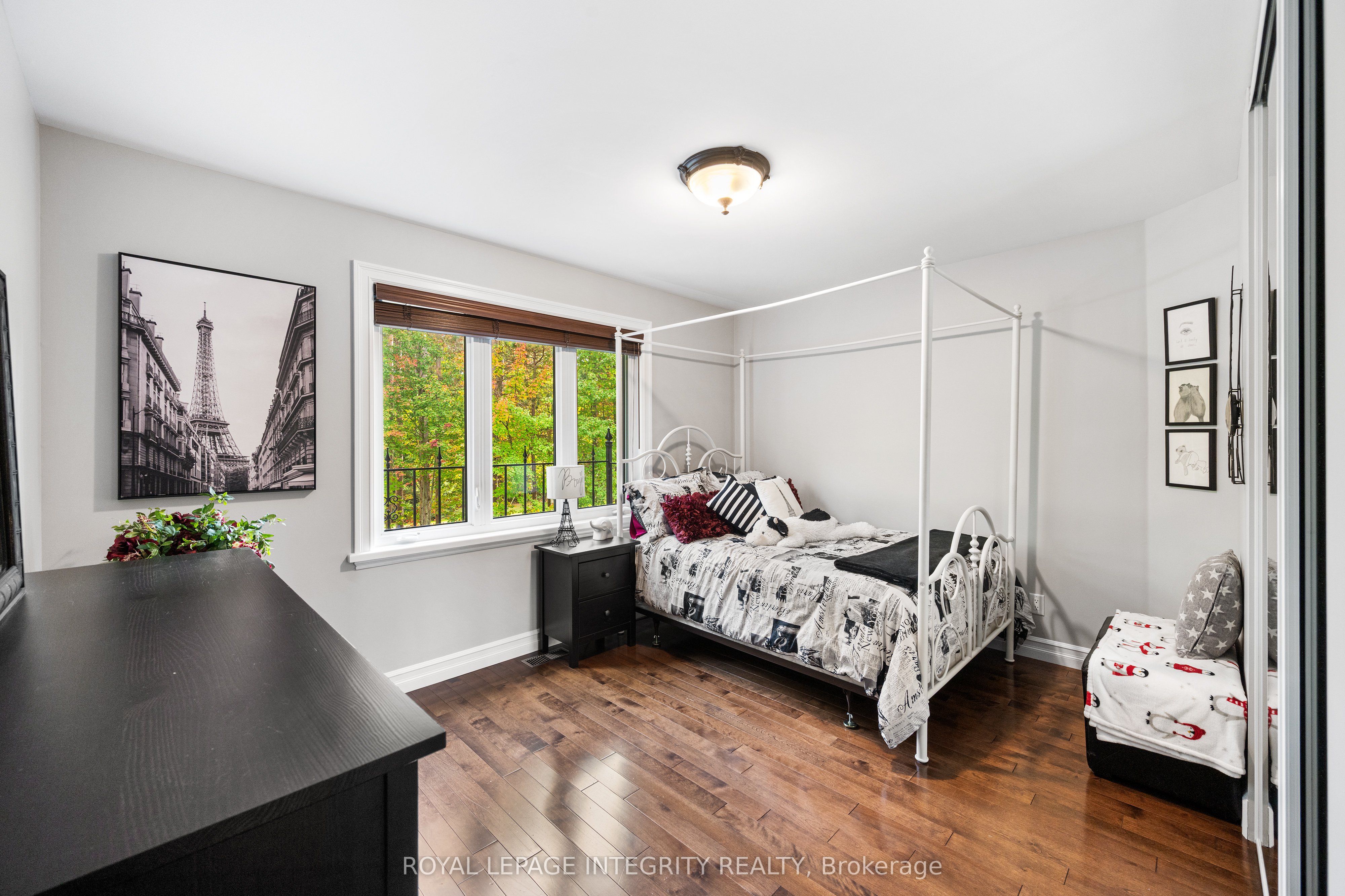 25 Marie-eve Street E Property Photo 28