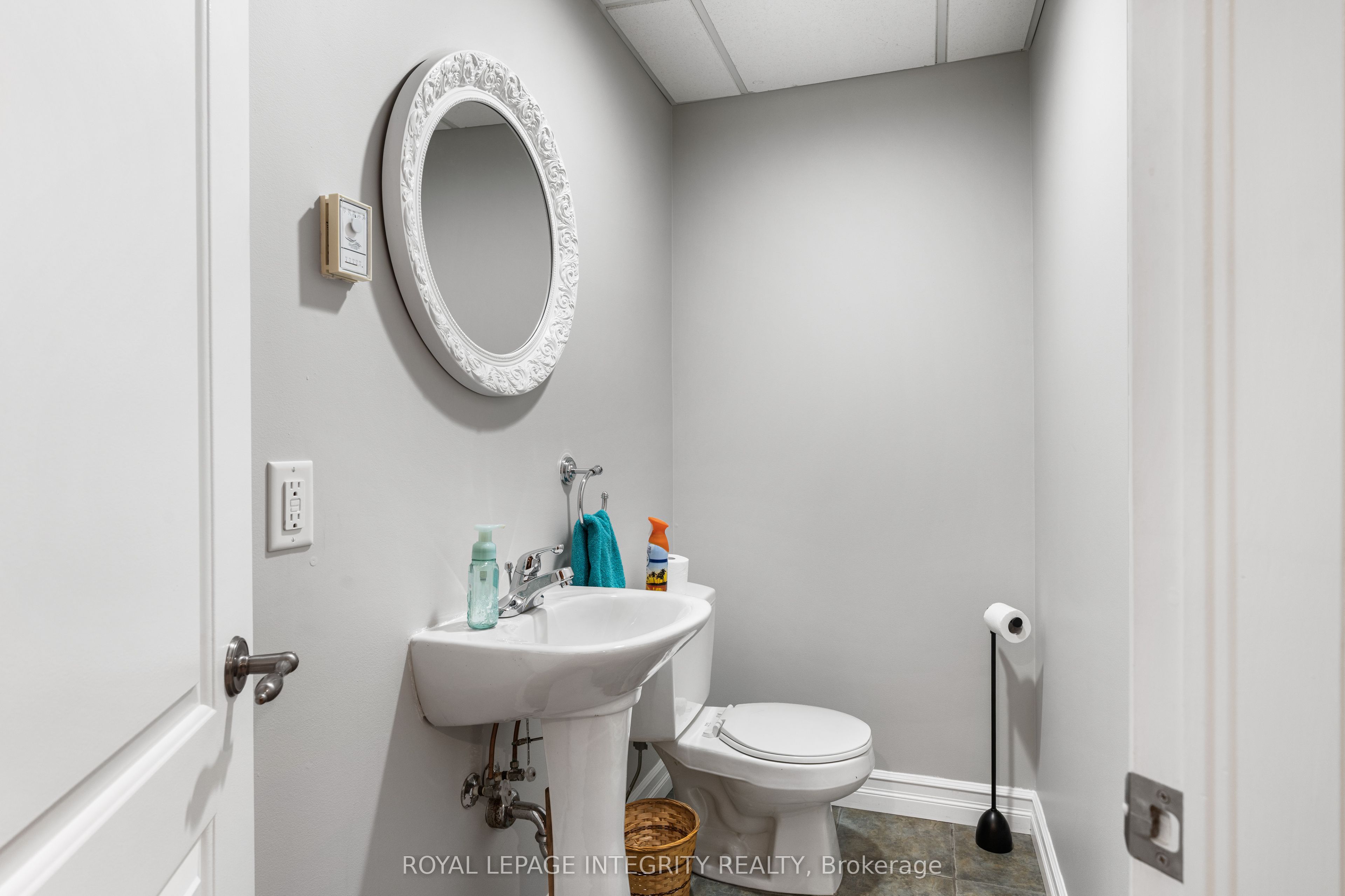 25 Marie-eve Street E Property Photo 35