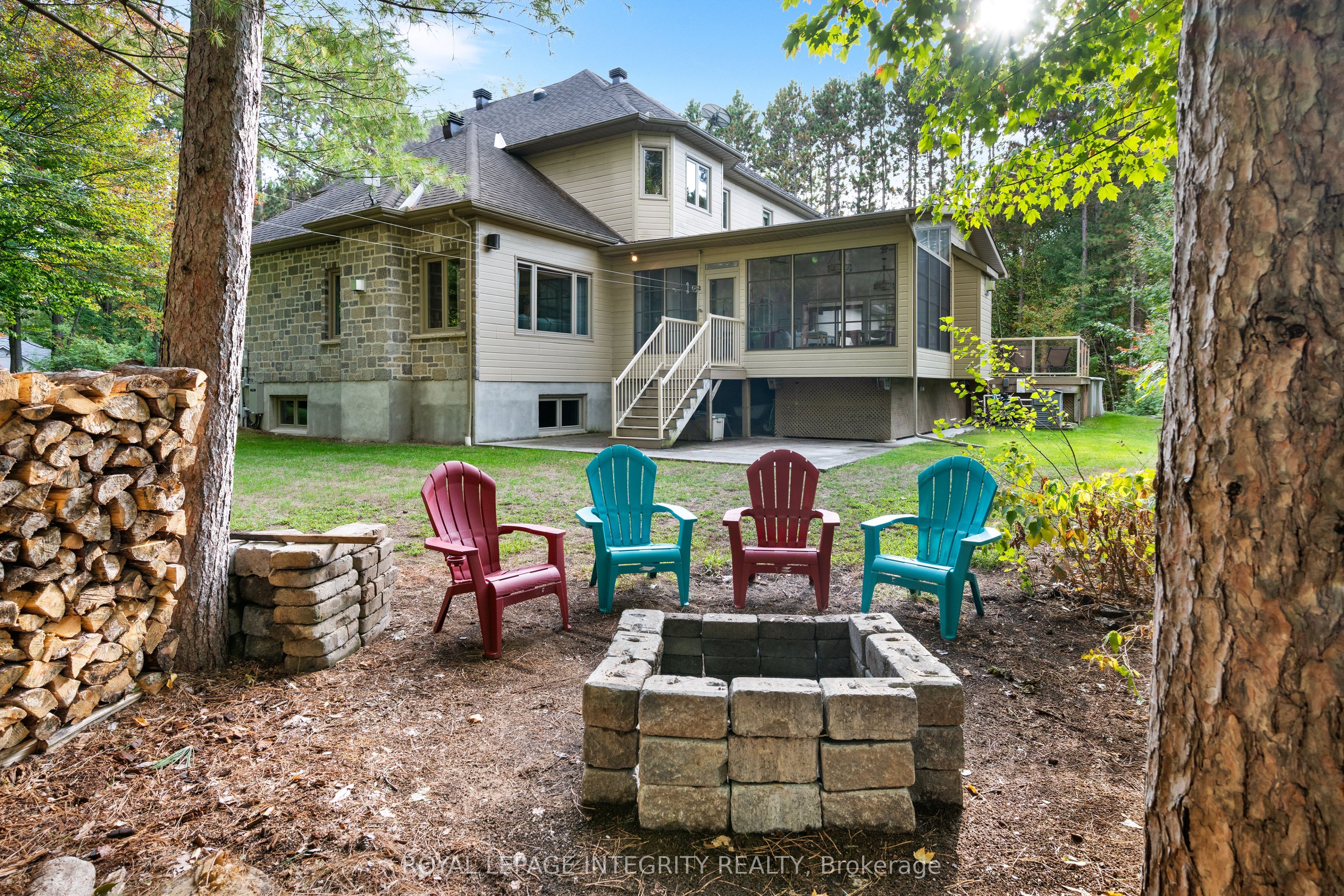 25 Marie-eve Street E Property Photo 36