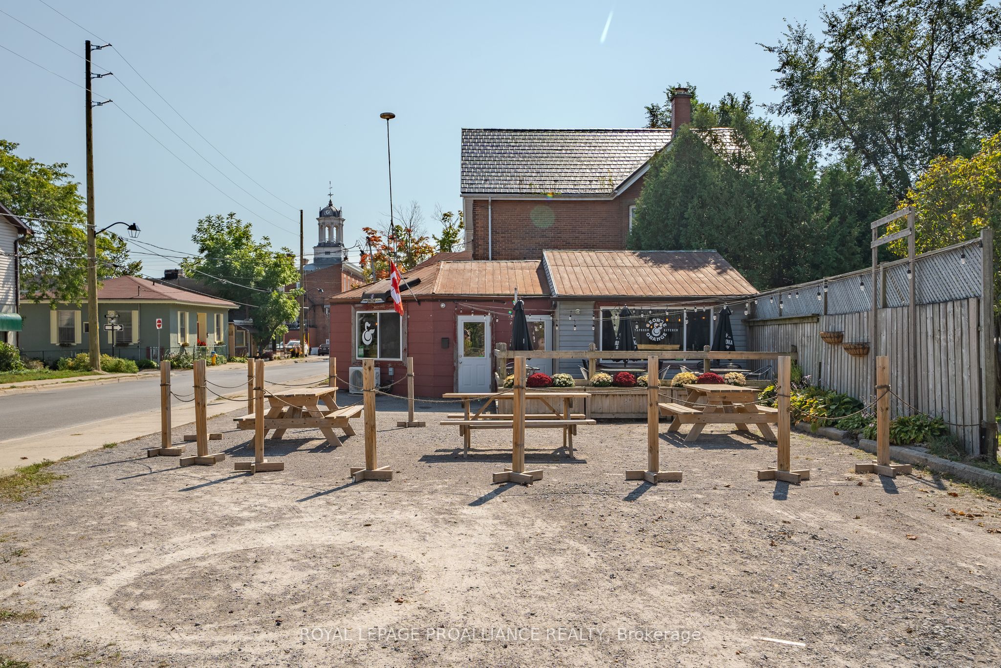 67 Orange St Property Photo 3