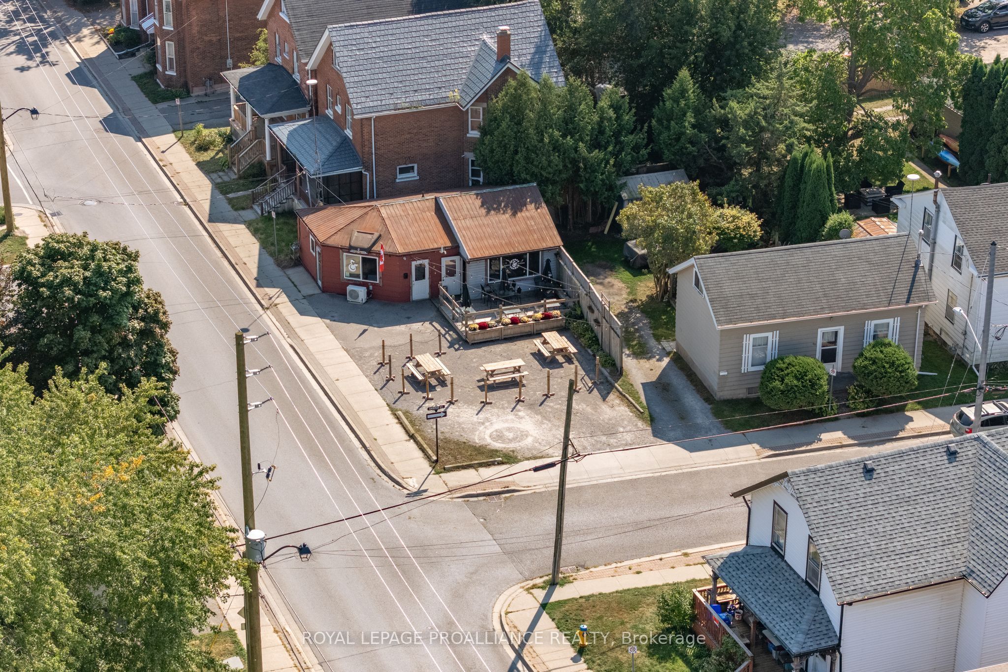 67 Orange St Property Photo 5