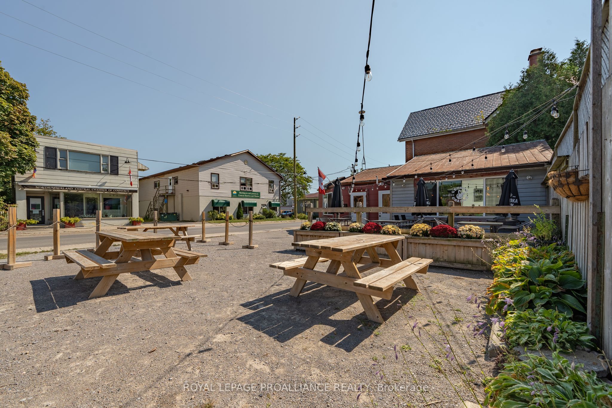 67 Orange St Property Photo 11