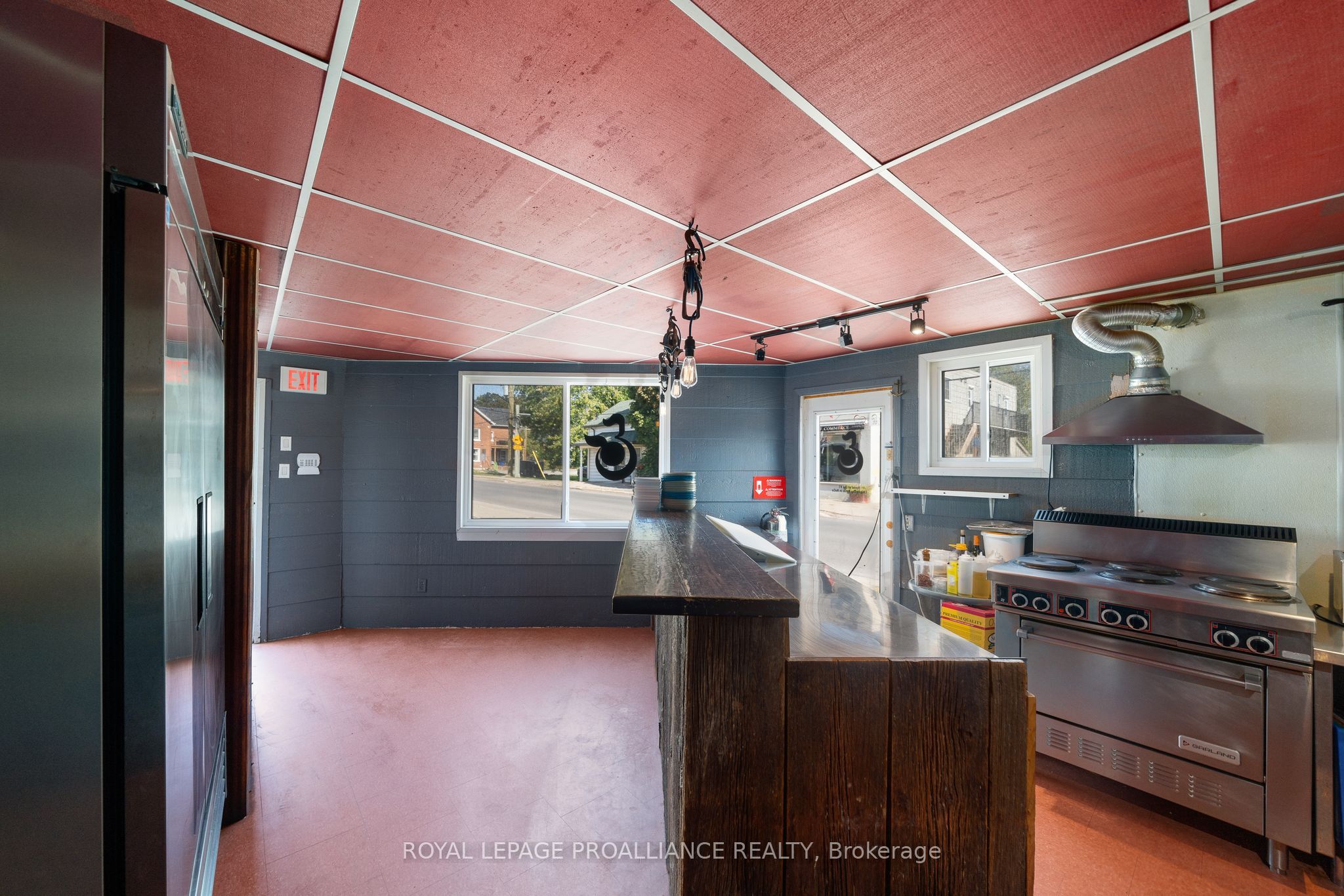 67 Orange St Property Photo 14