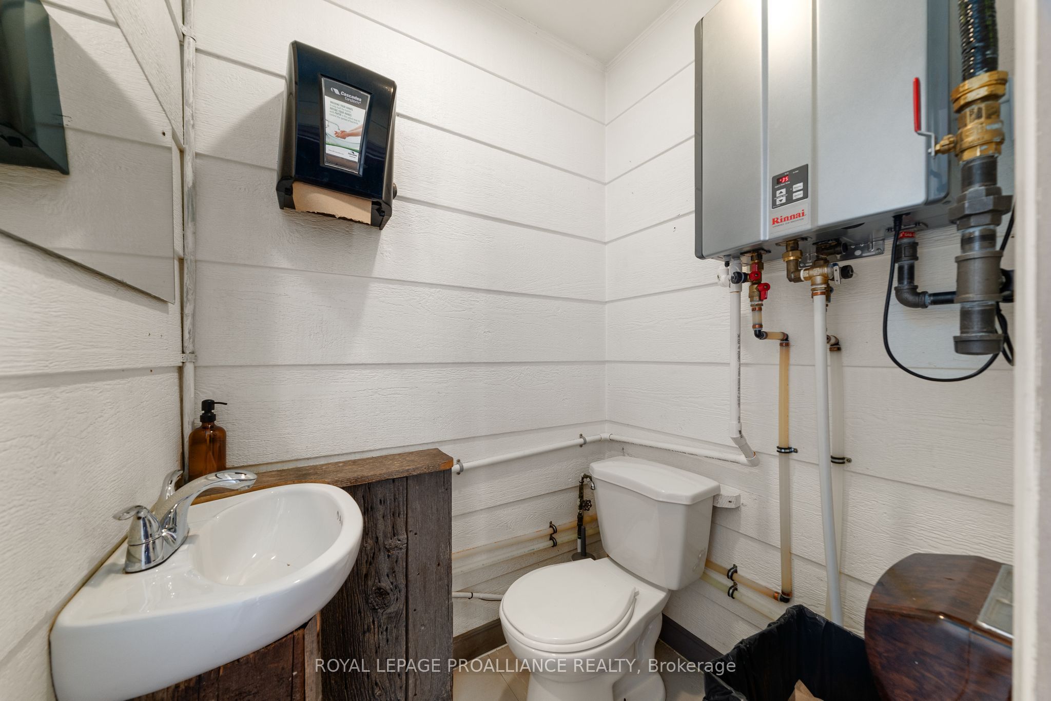 67 Orange St Property Photo 18