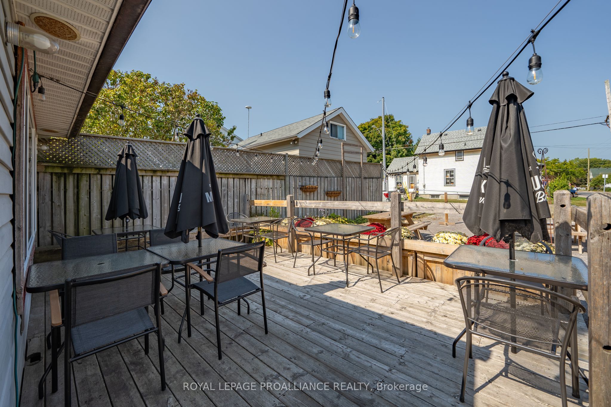 67 Orange St Property Photo 22