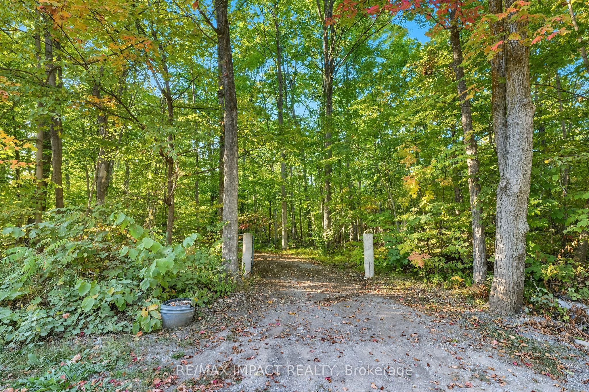 1530 10 Line W Property Photo 3