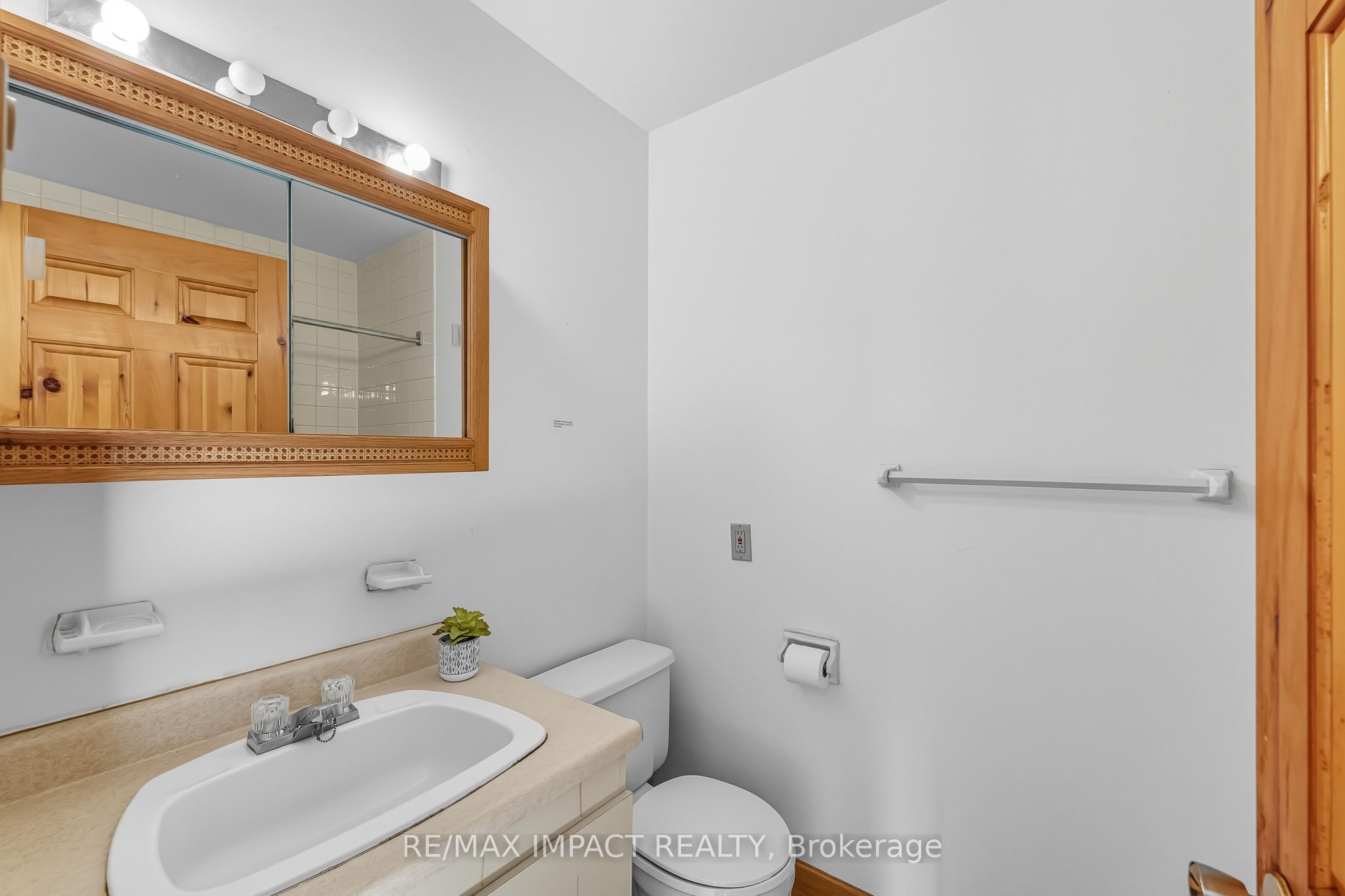 1530 10 Line W Property Photo 26