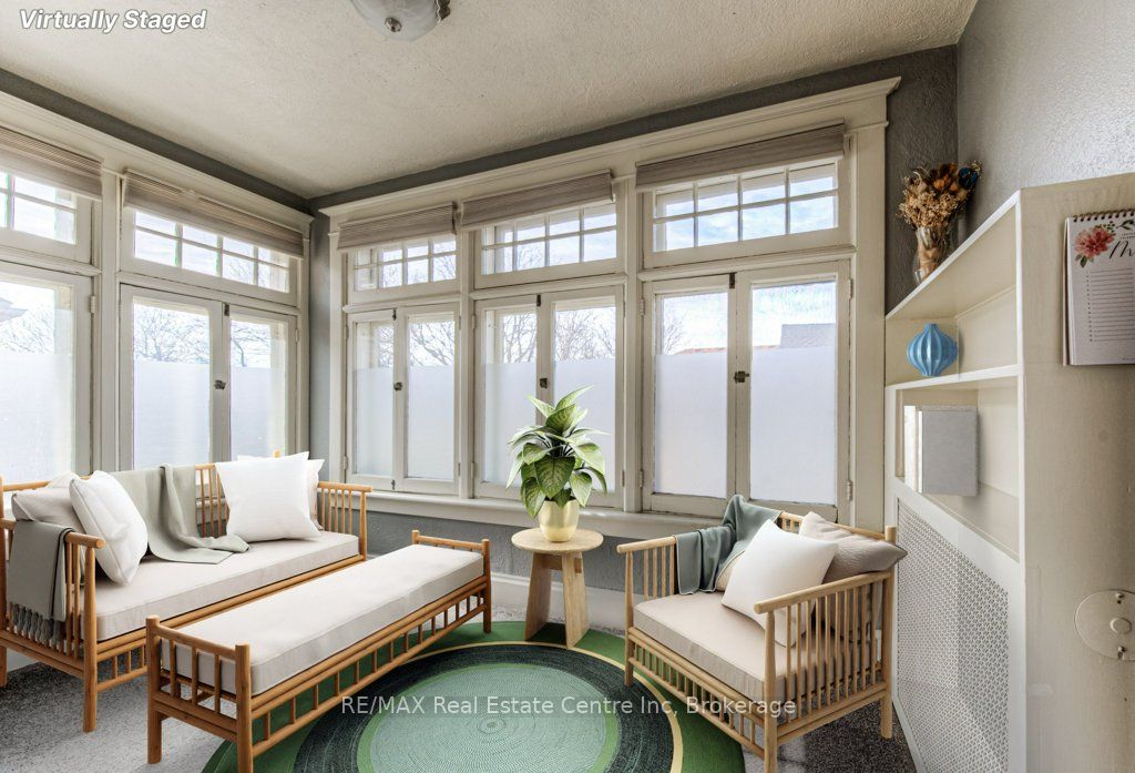 390 Main Street W Property Photo 28