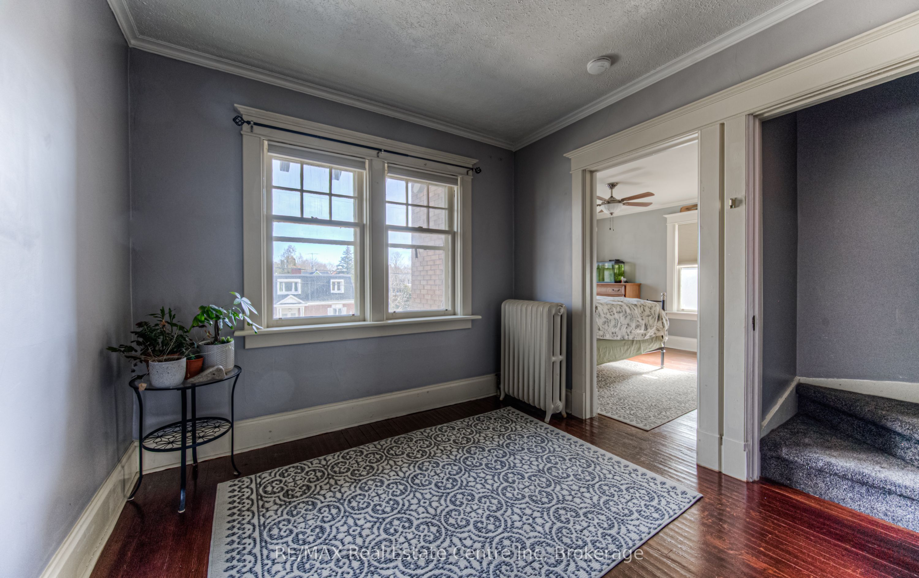 390 Main Street W Property Photo 30