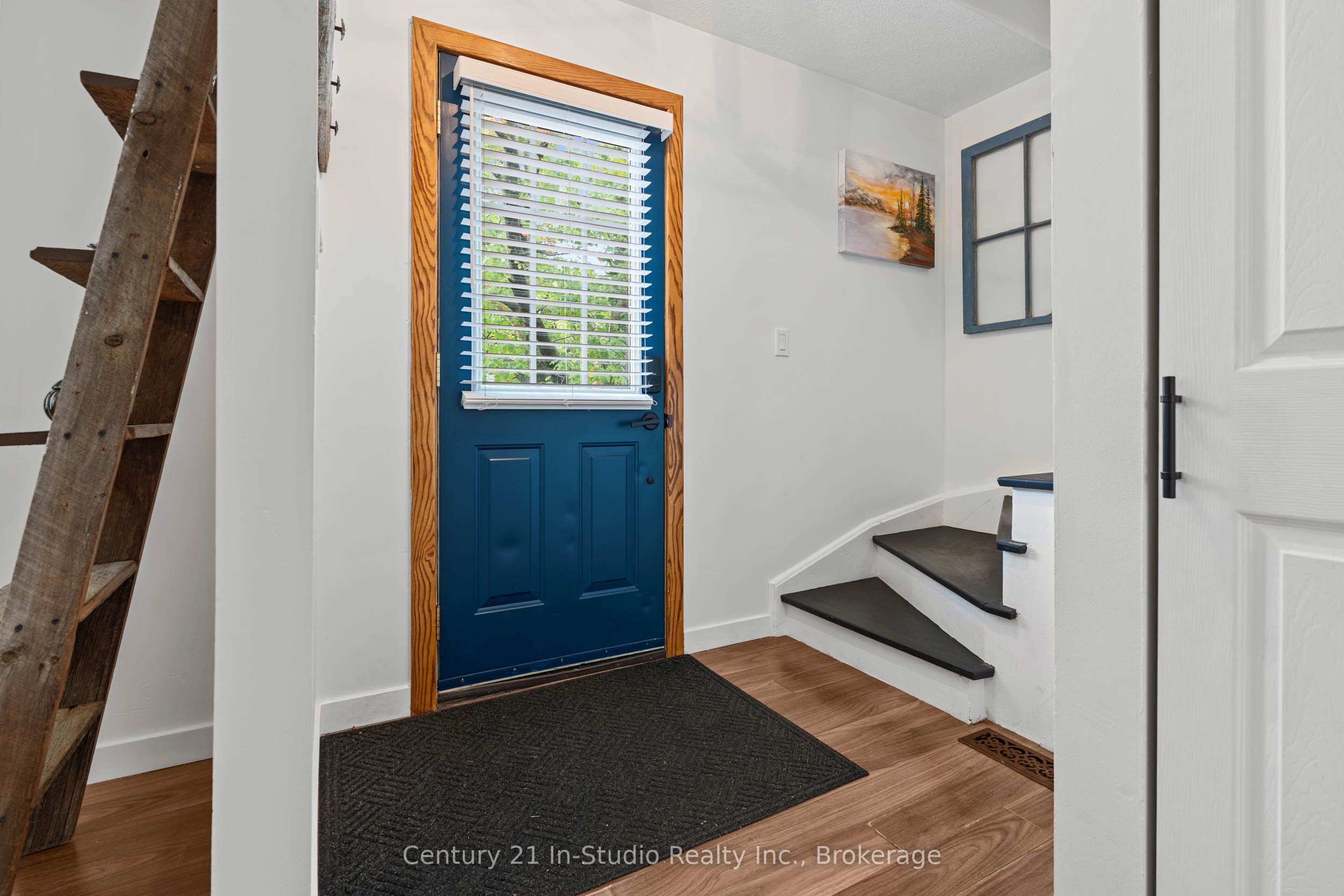 1065 10th Avenue E Property Photo 11