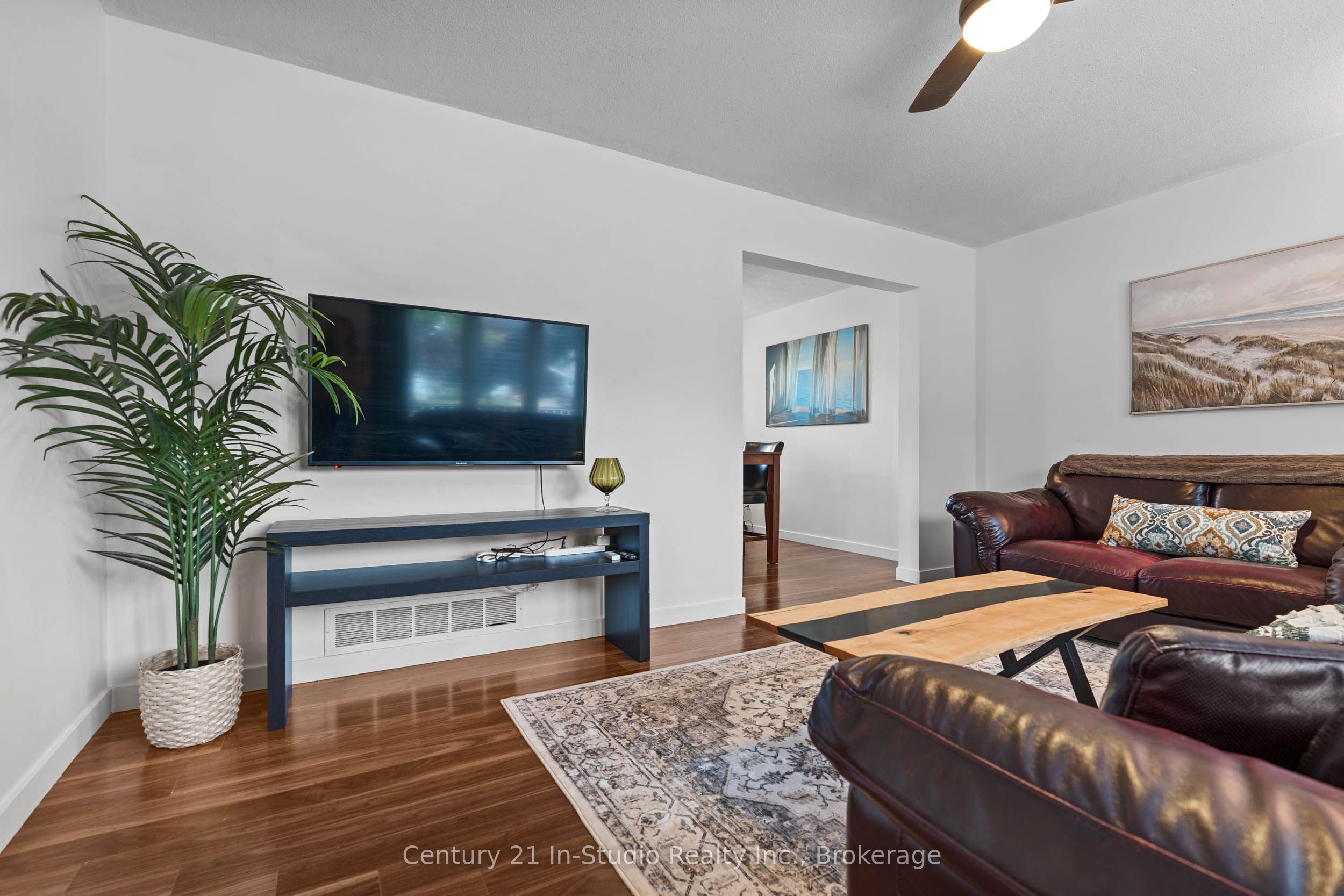 1065 10th Avenue E Property Photo 13