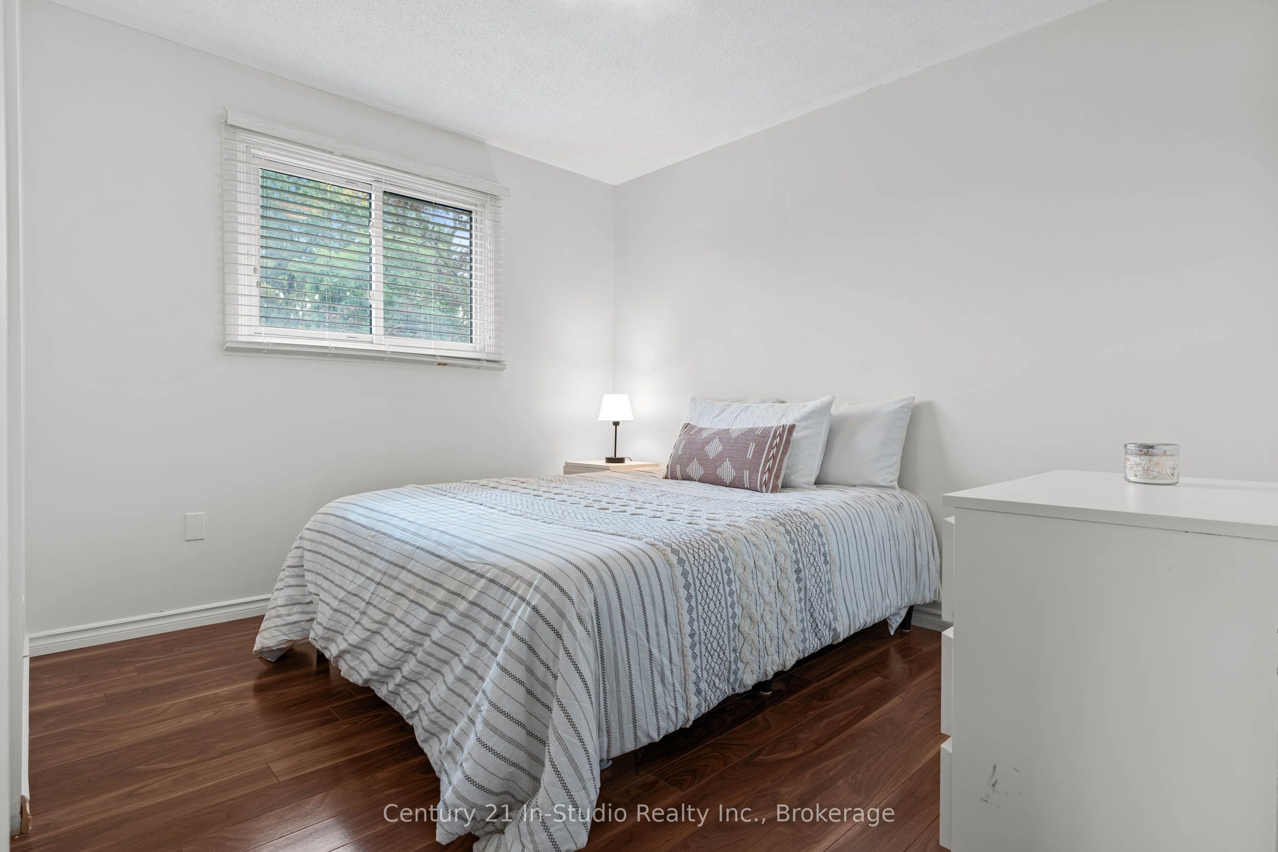 1065 10th Avenue E Property Photo 28